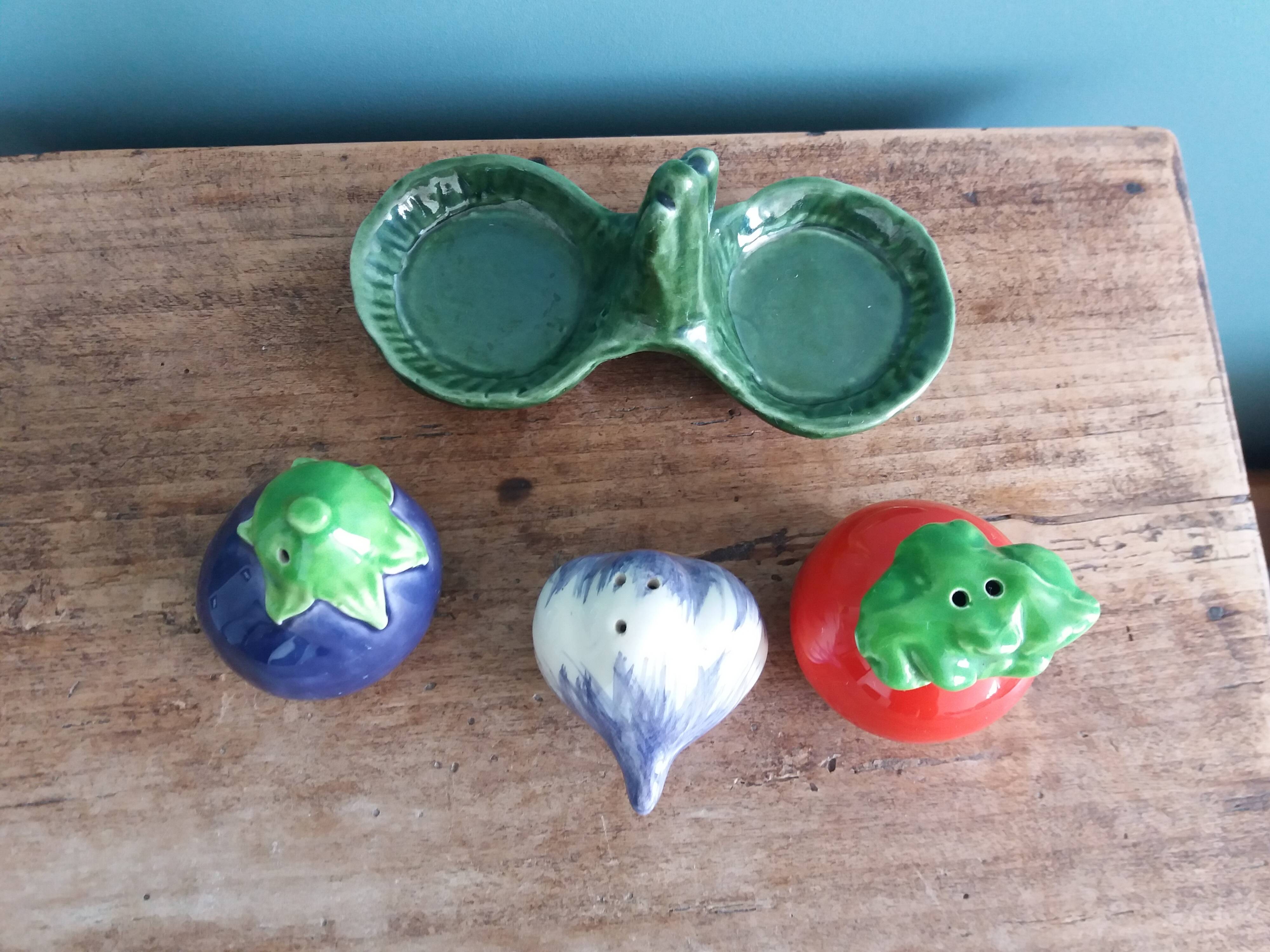 Vegetable salt and pepper shaker in slip