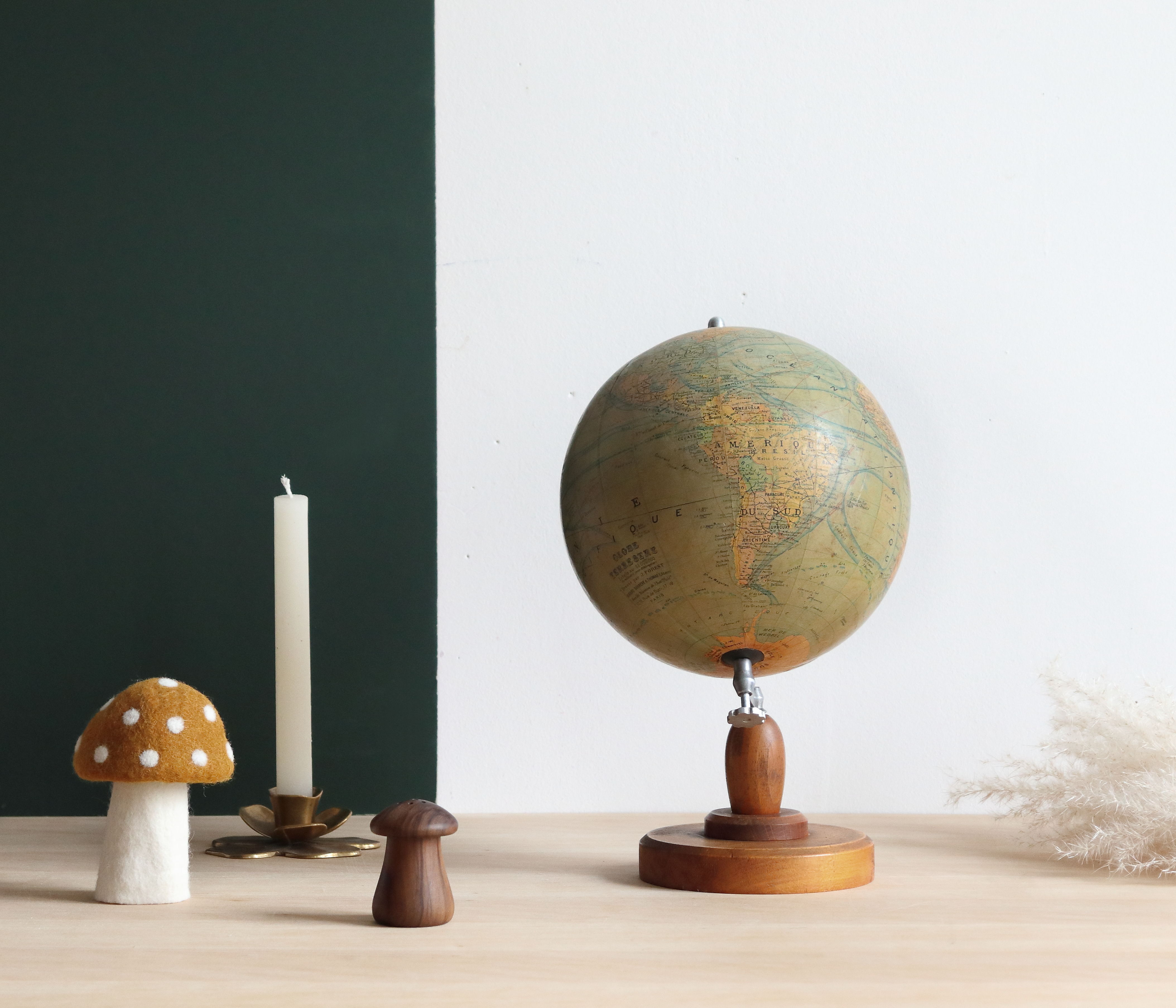 Globe world map J. Forest for Girard Barrère and Thomas on wooden base, 50s
