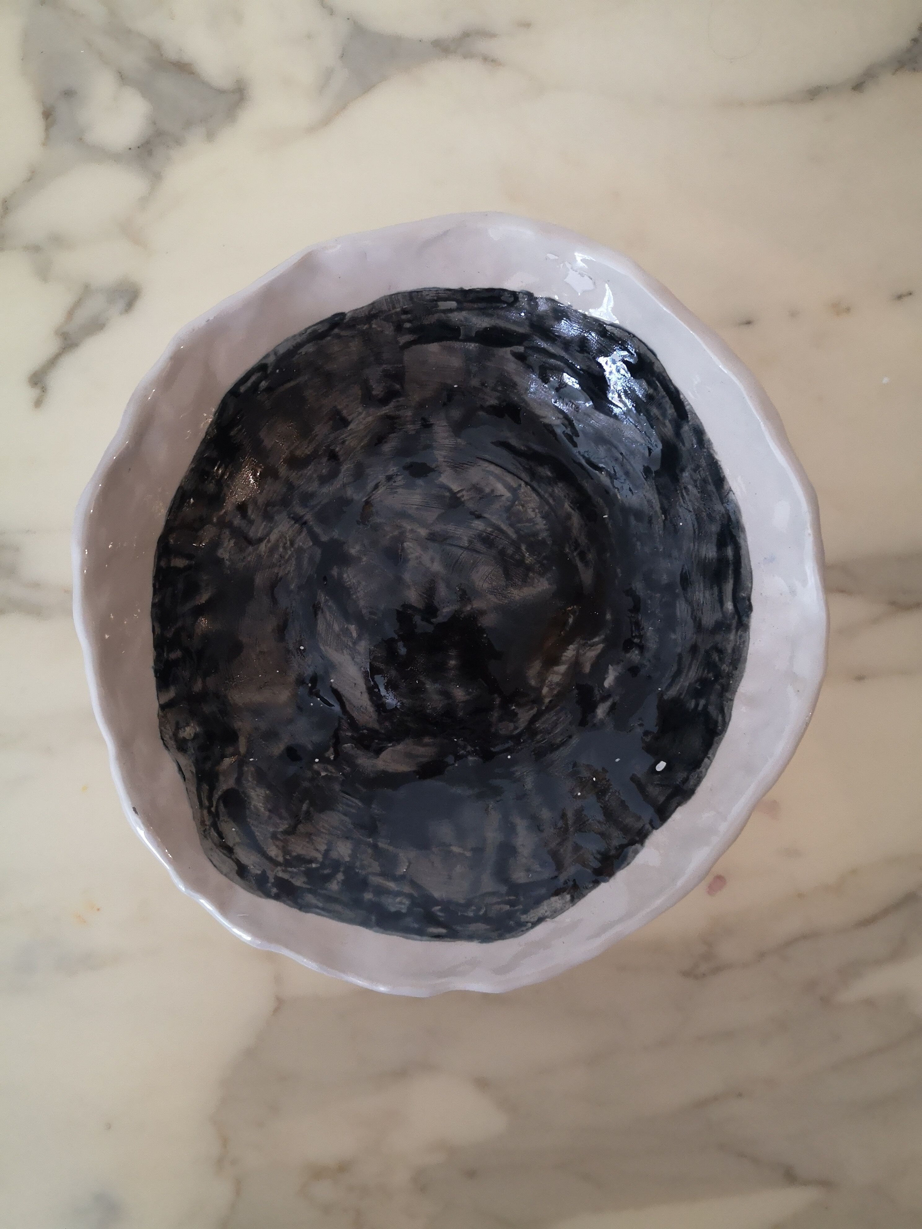 Trinket bowl in enamelled ceramic, handmade