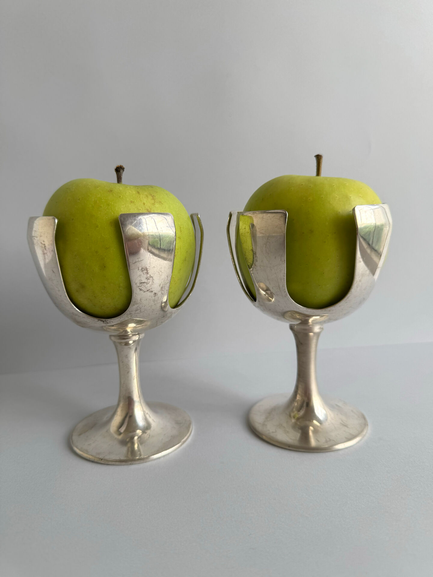 Vintage RARE Pair Of F. Neumann Solinger Silver Plated Fruit Serving D