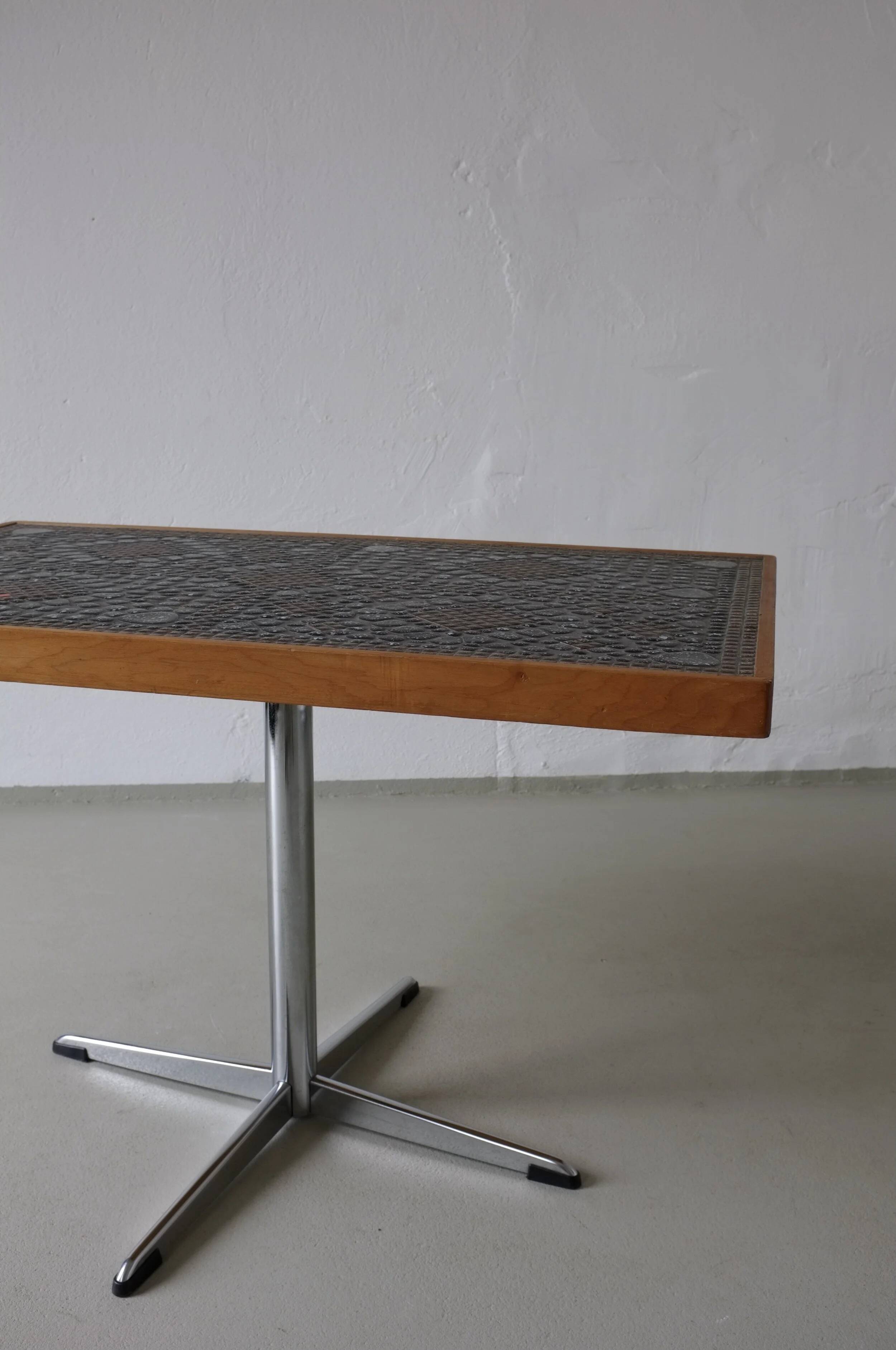 Mid-century mosaic swivel side table | 1960s