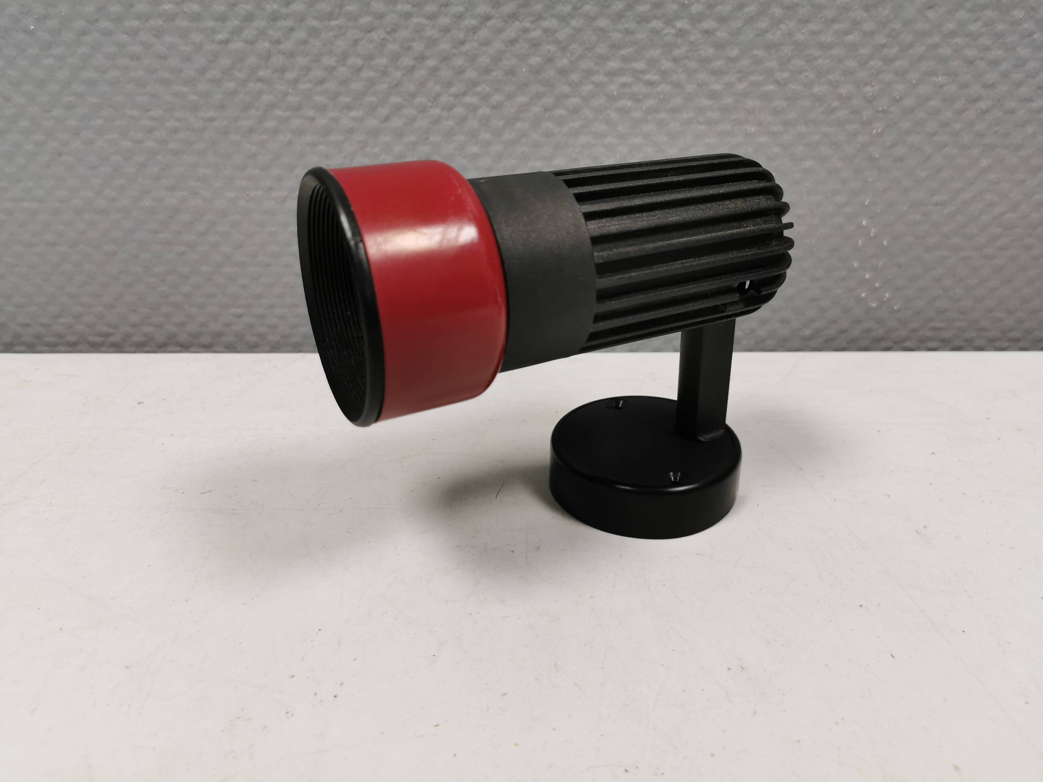 Small vintage wall lamp in hard pressed black and red plastic