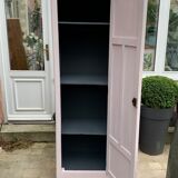 Powder pink Parisian wardrobe
