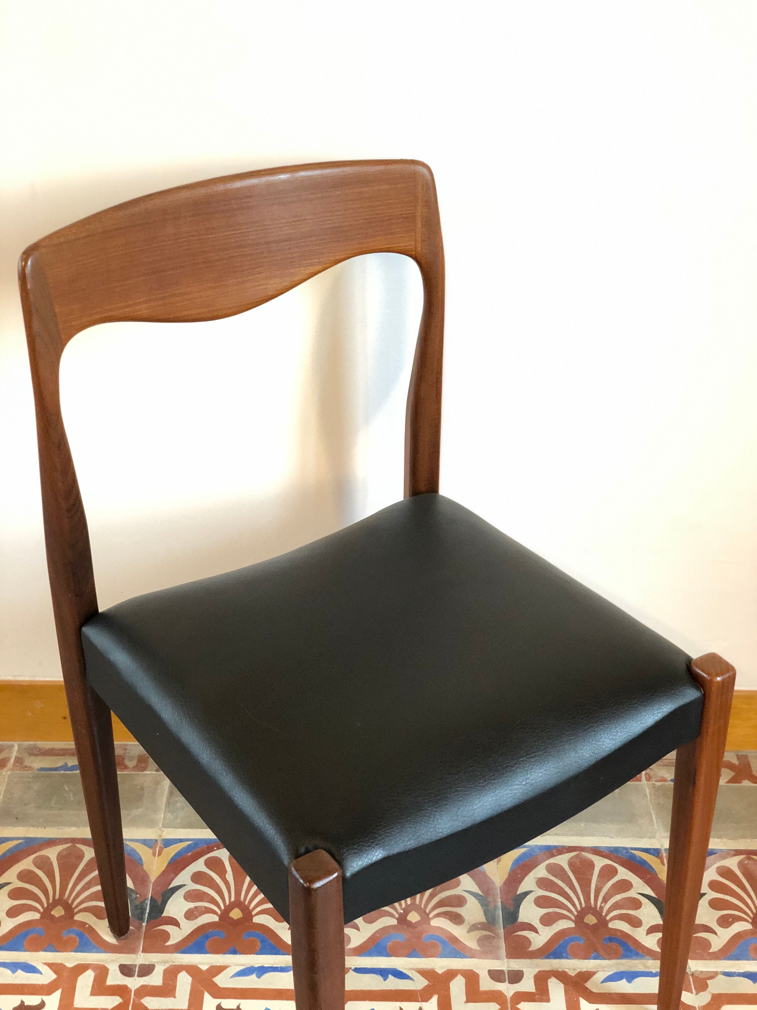 Scandinavian chair by Niels Otto Moller