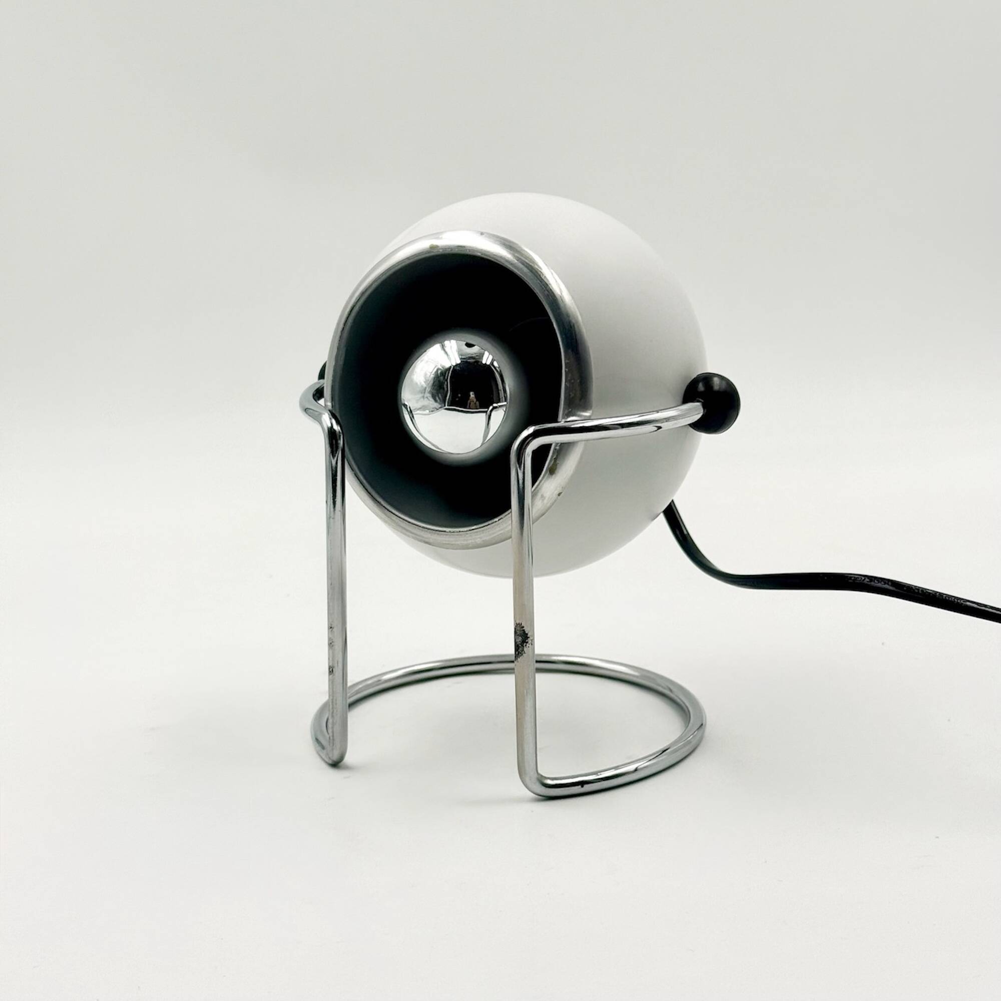 Lampe de table eyeball Targetti chrome design spatial Italie années 70