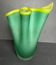 Vase mouchoir en verre dépoli