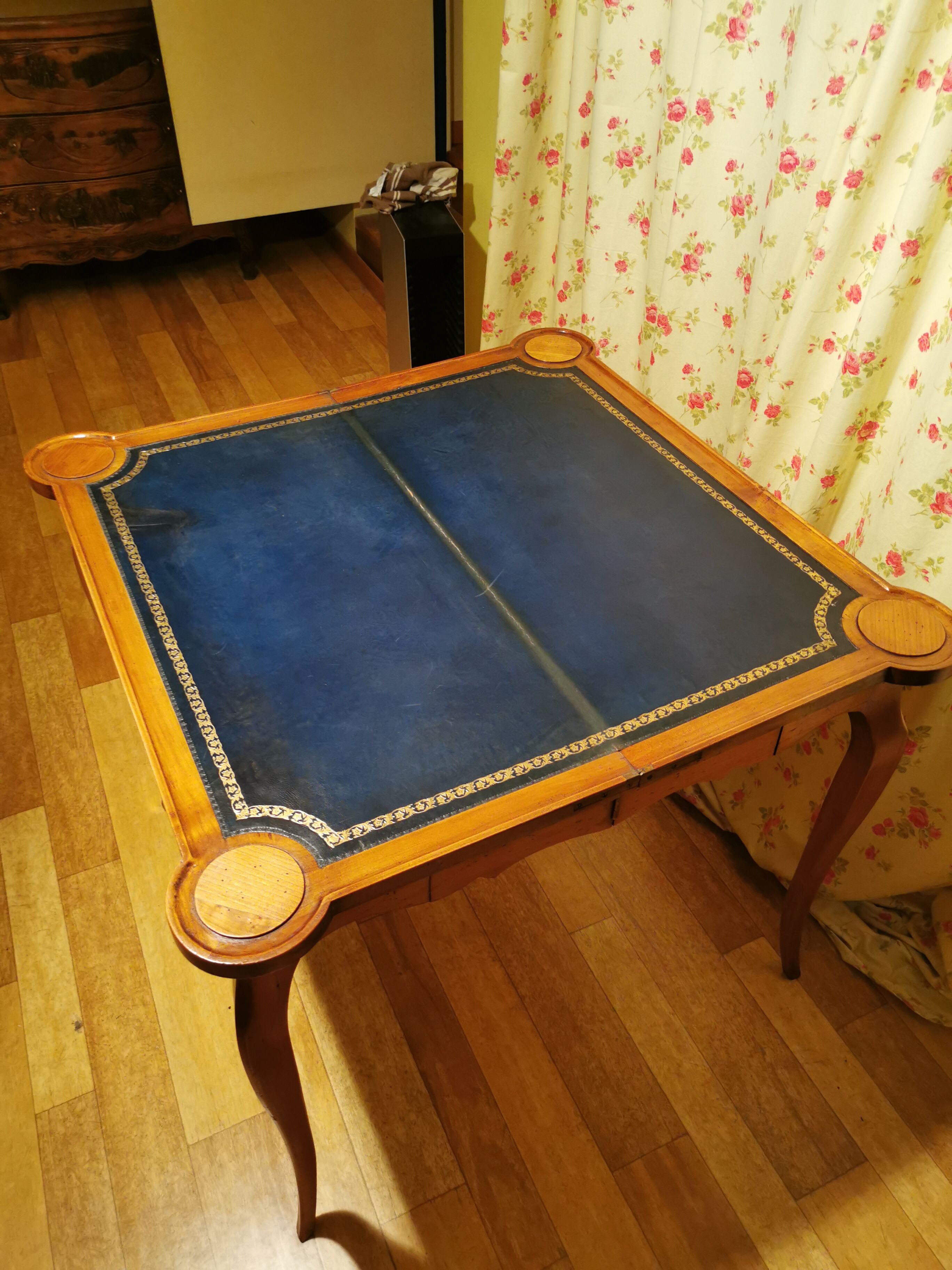 Old cherry wood system game table