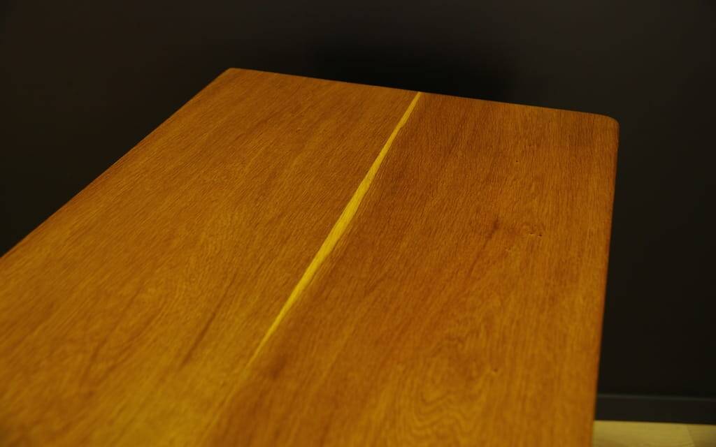 Buffet en chêne, design danois, années 60, production : Danemark