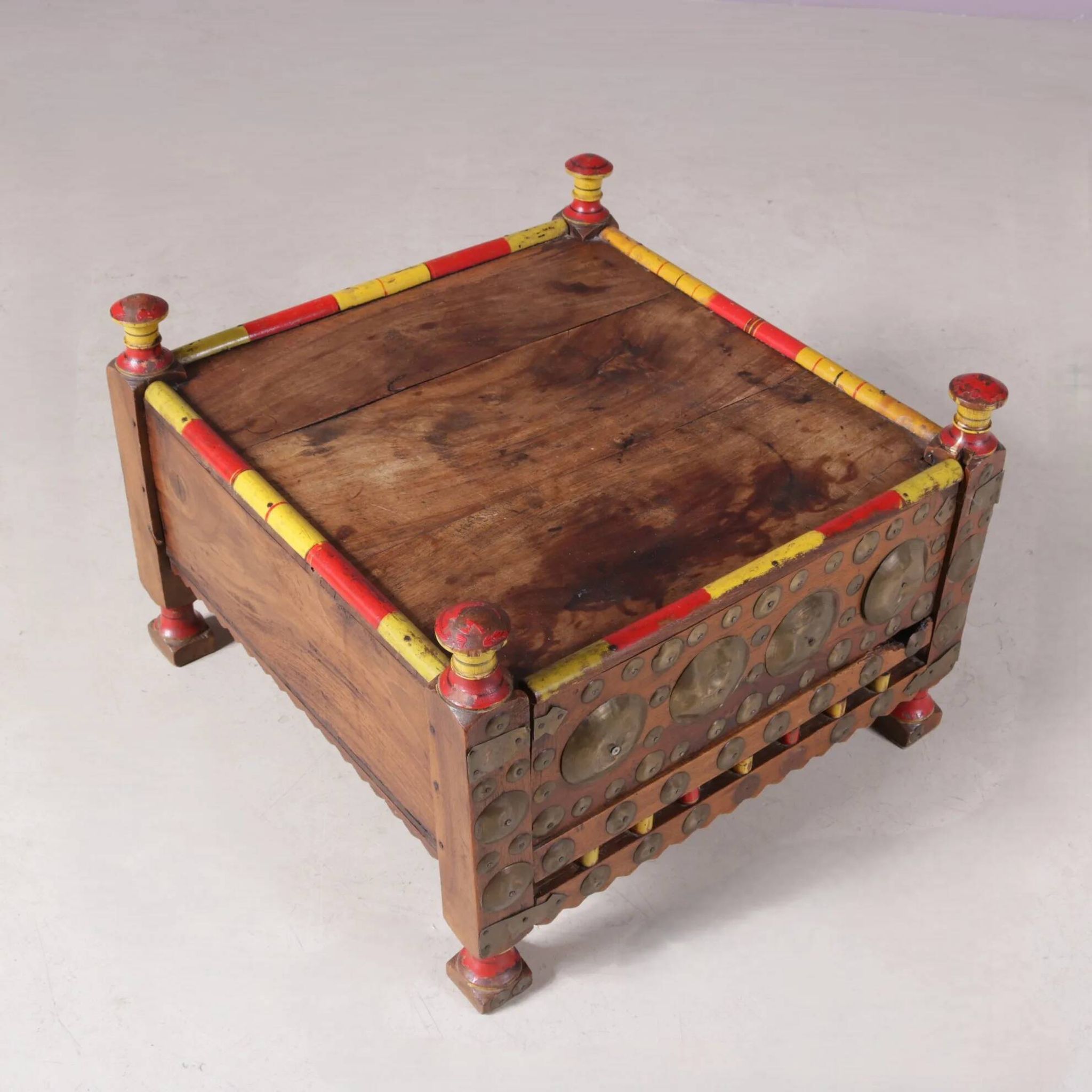 Table à thé des années 1930 style Punjab Pakistan/Inde