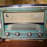 Poste de radio ancien