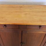 Parisian kitchen buffet