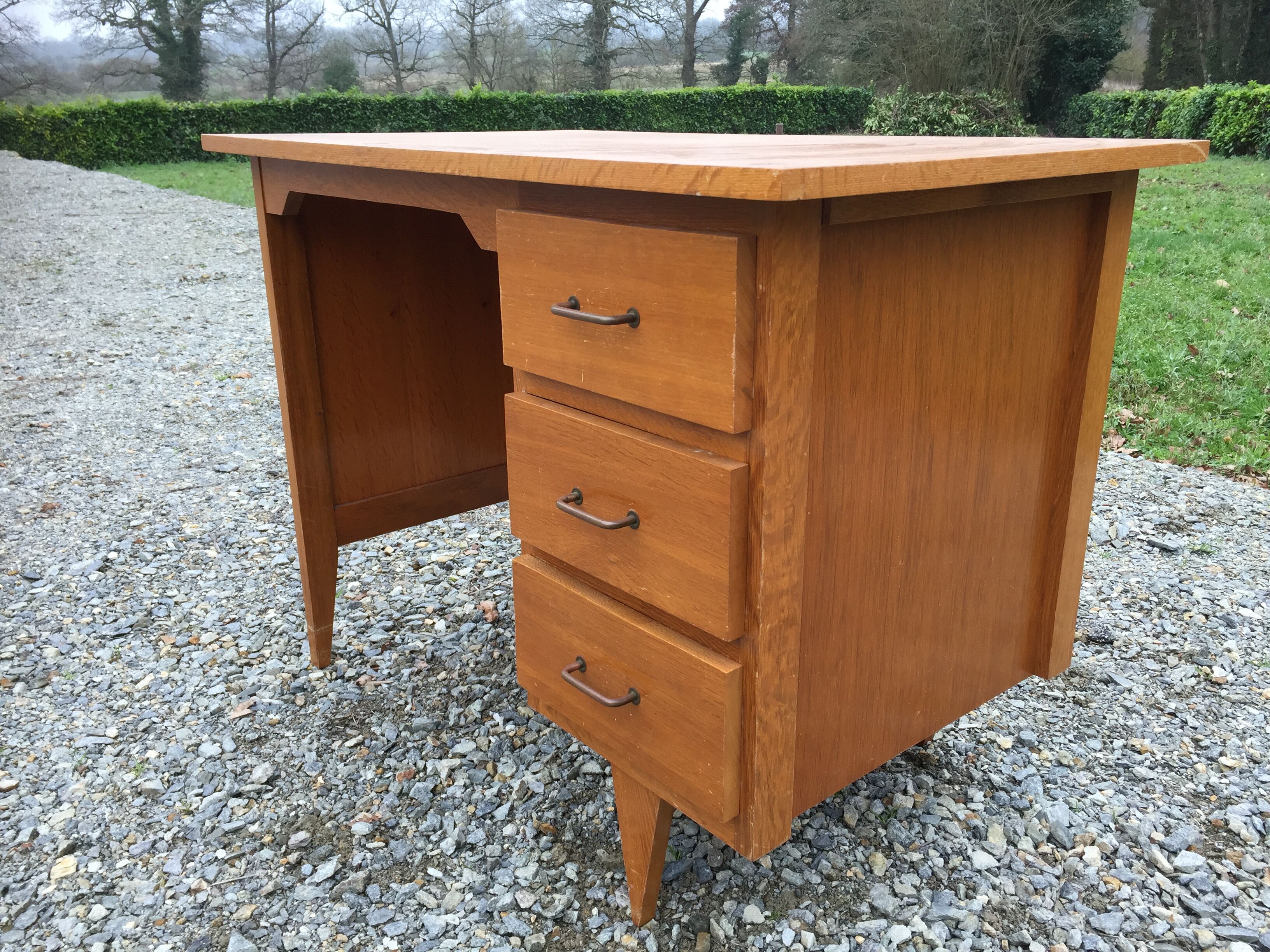 Vintage oak desk with 3 drawers
