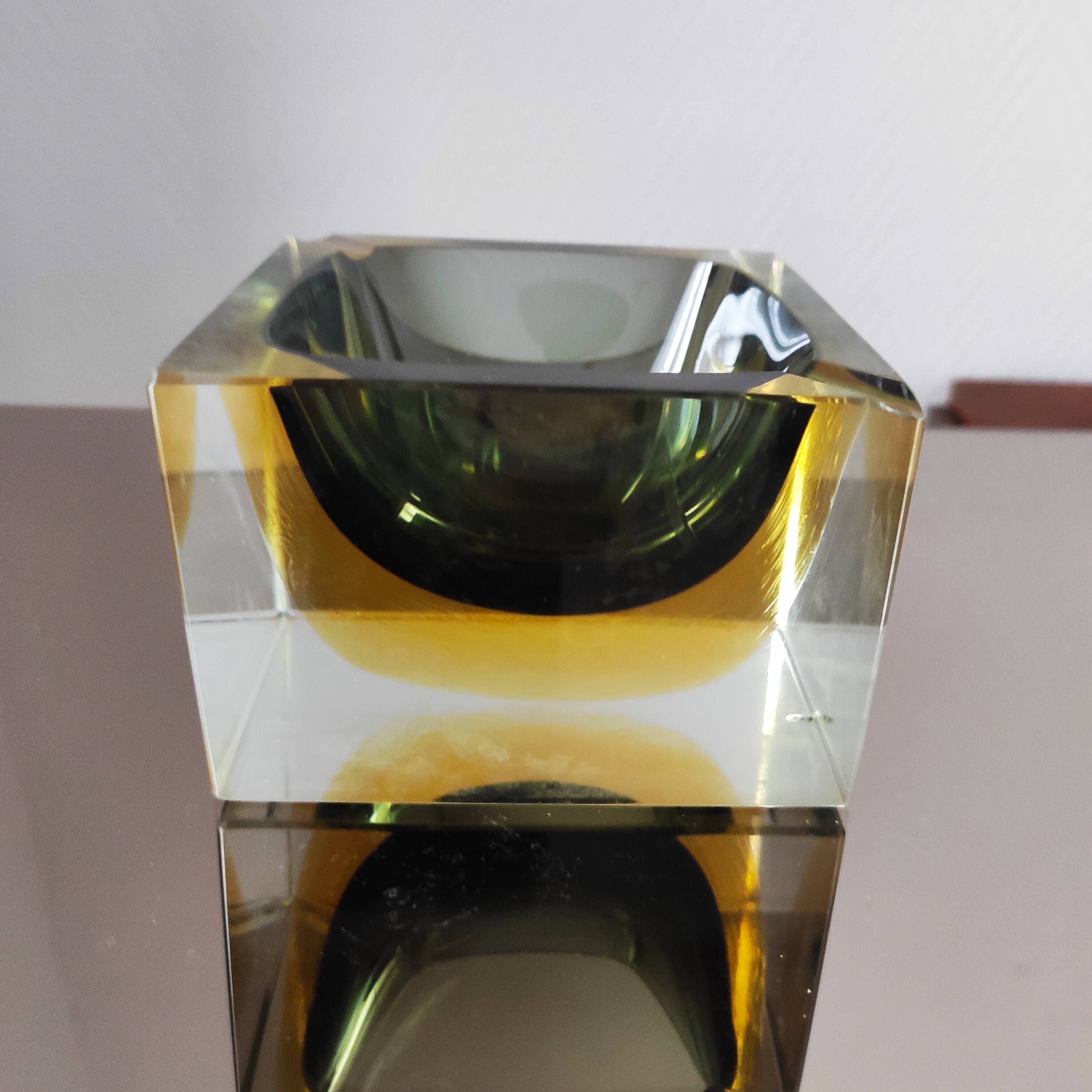 Murano glass ashtray Sommerso Italy 1970