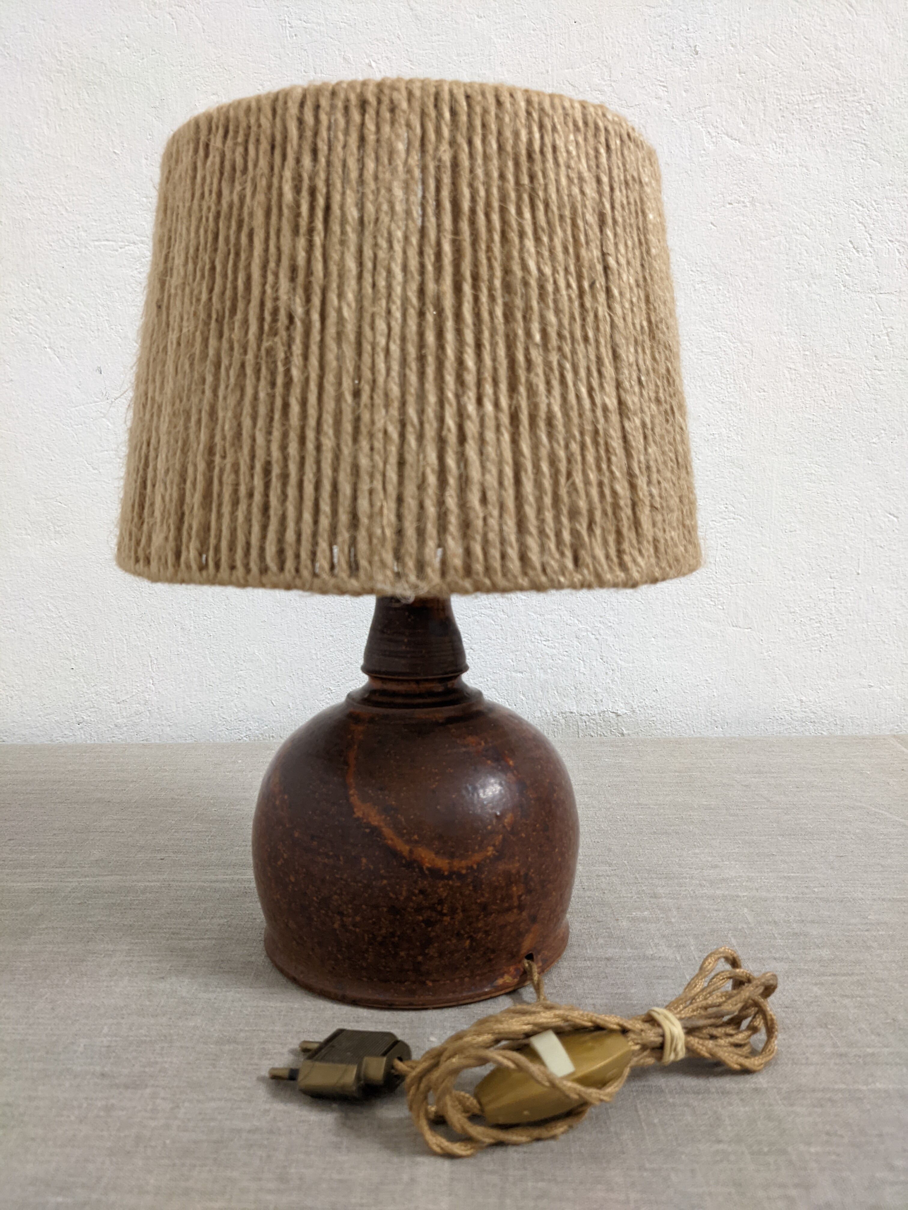 Vintage varnished stoneware lamp and jute rope