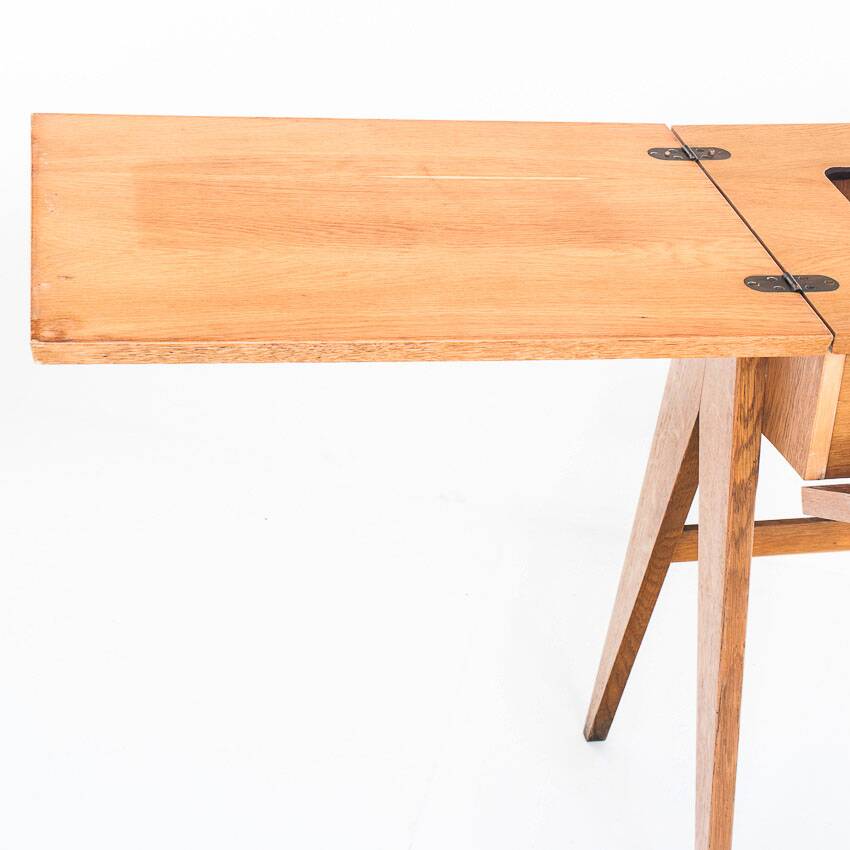 Vintage console or side table. Oak splayed legs - France 60s