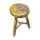 Tabouret en bois primitif sur trépied / hauteur 52 cm