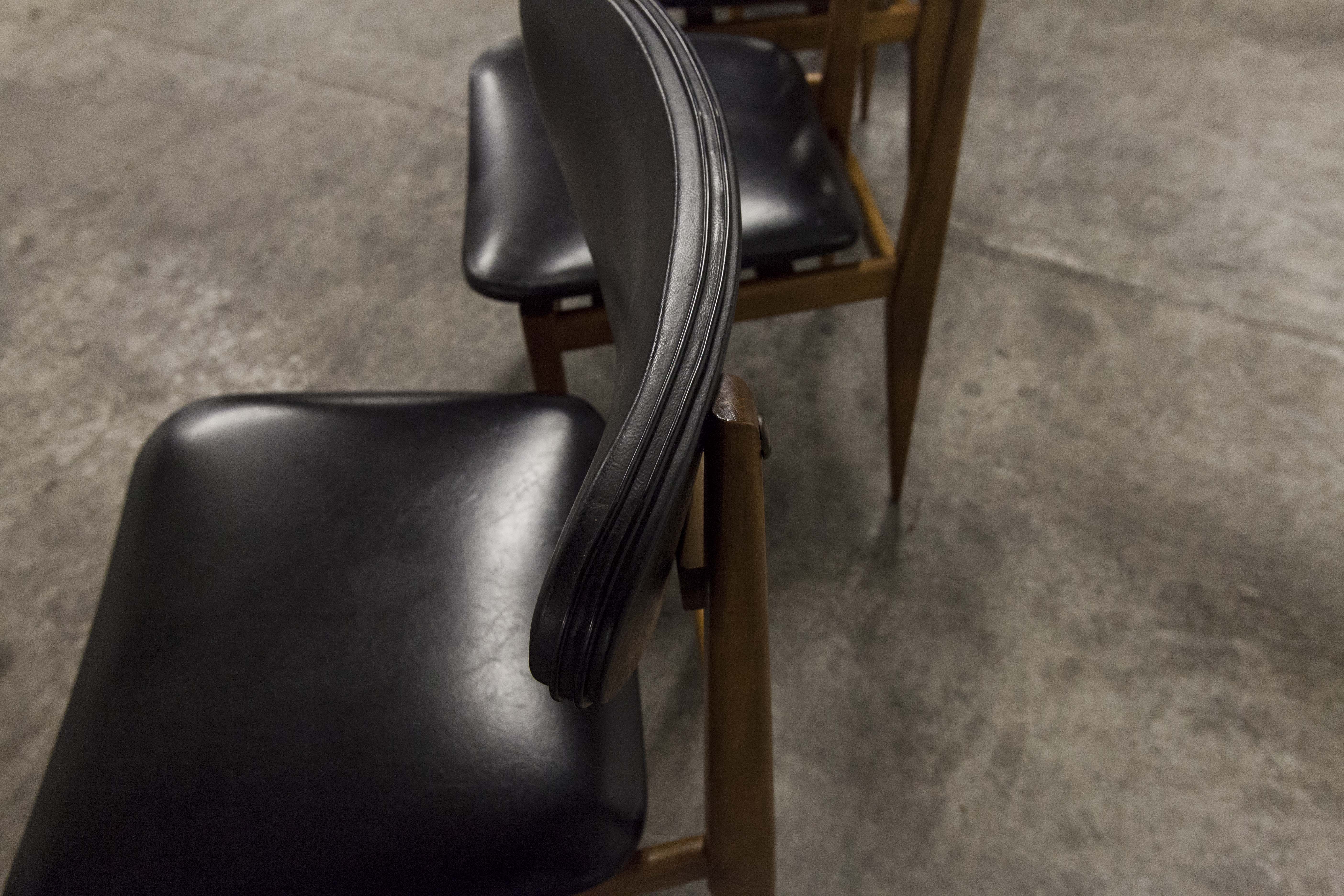 6 Teak chairs with oval back