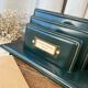 Range-courrier en cuir