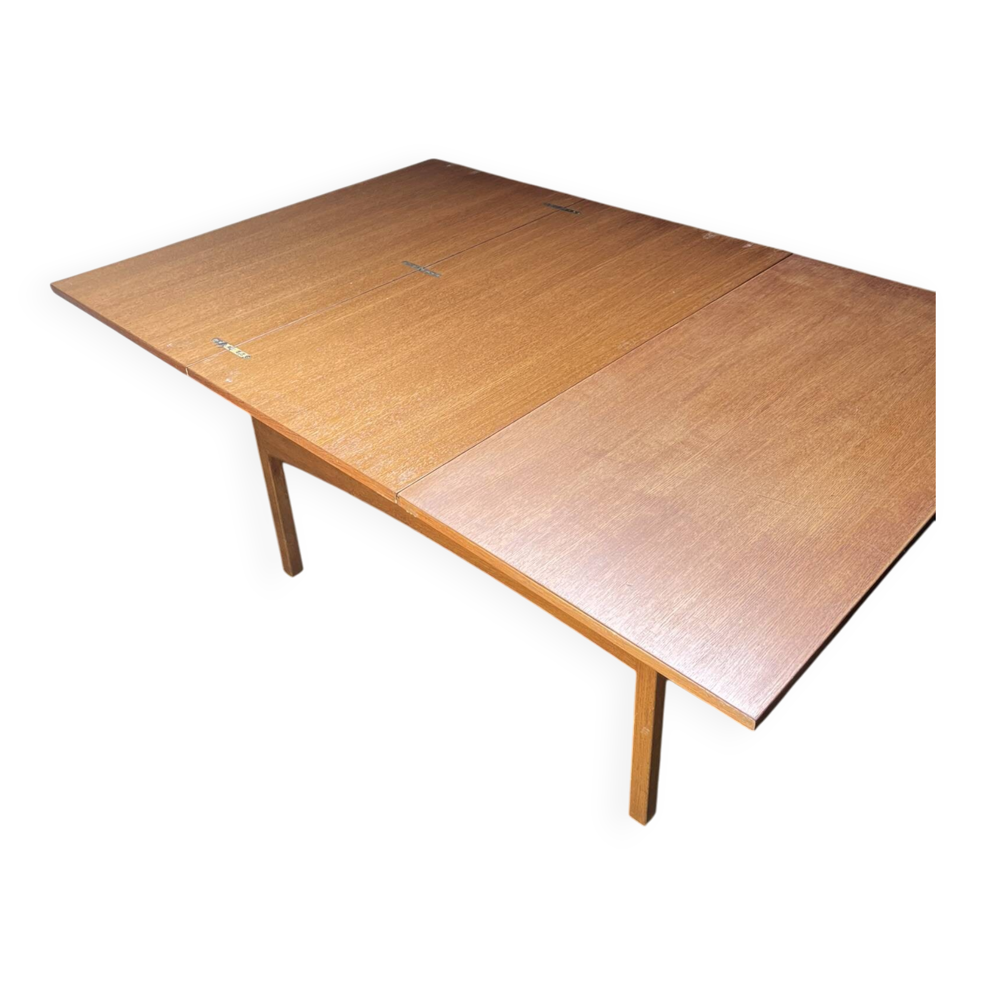 folding wallet table