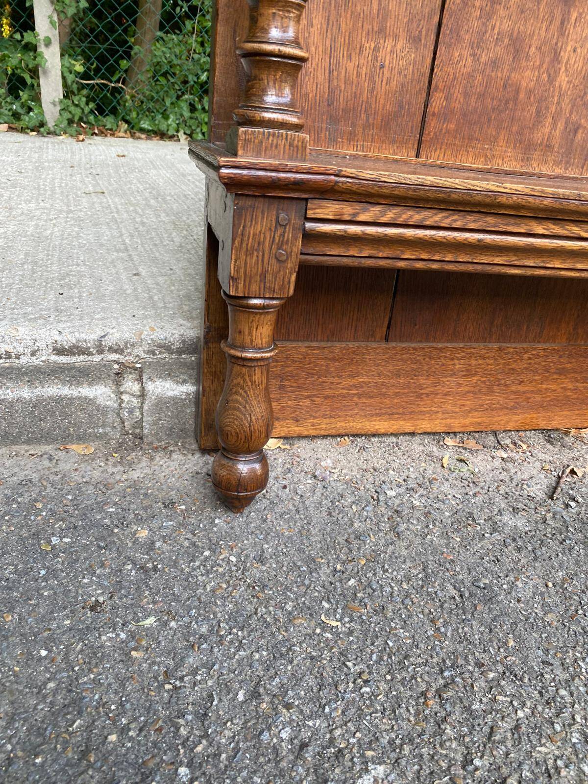 19th-century vintage oak bookshelf.