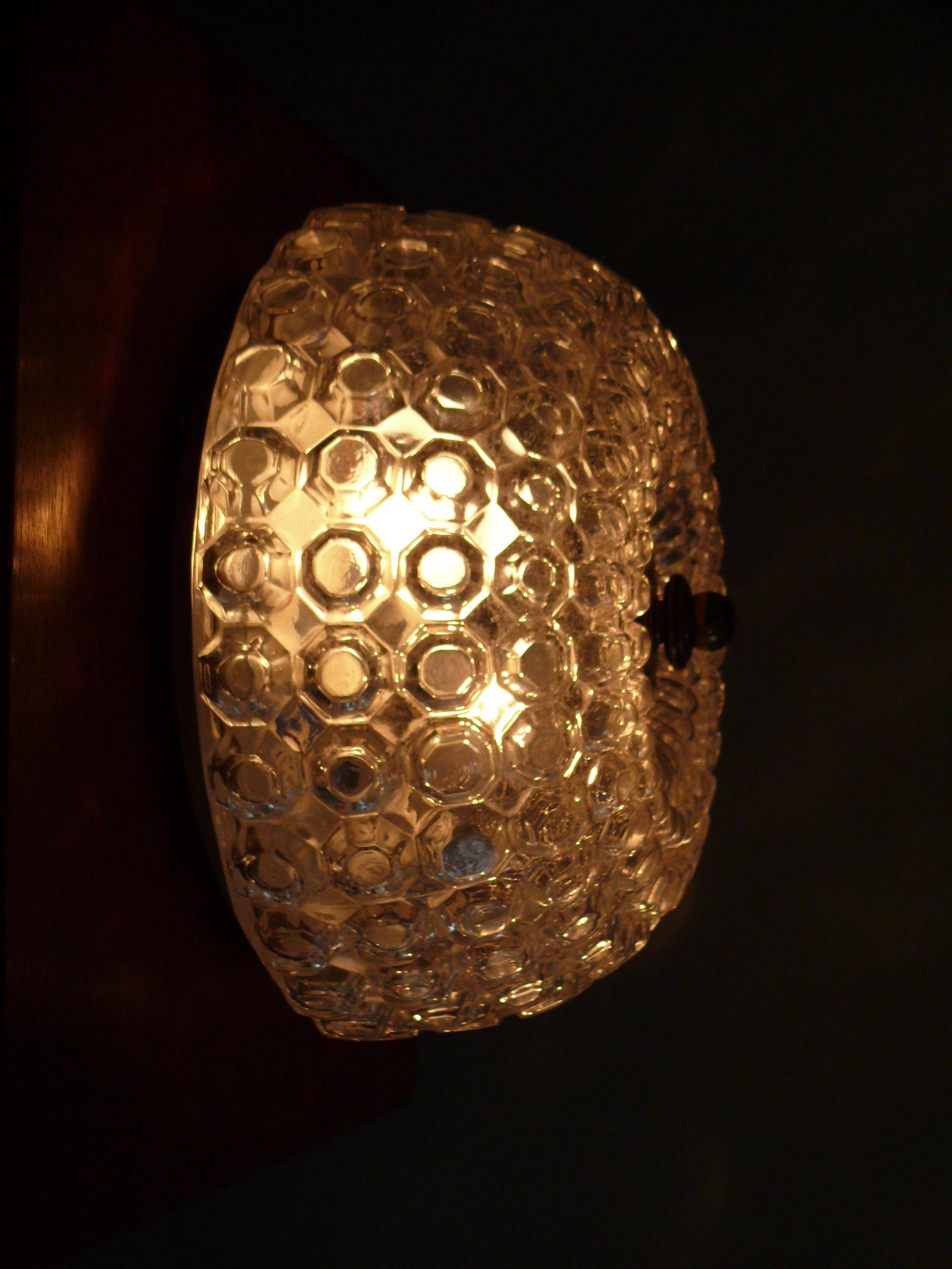 Lampe de plafond/mur en verre Glashütte Limburg, montage encastré, Allemagne années 1970.