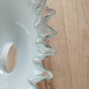 Abat-jour vintage en opaline dentelée