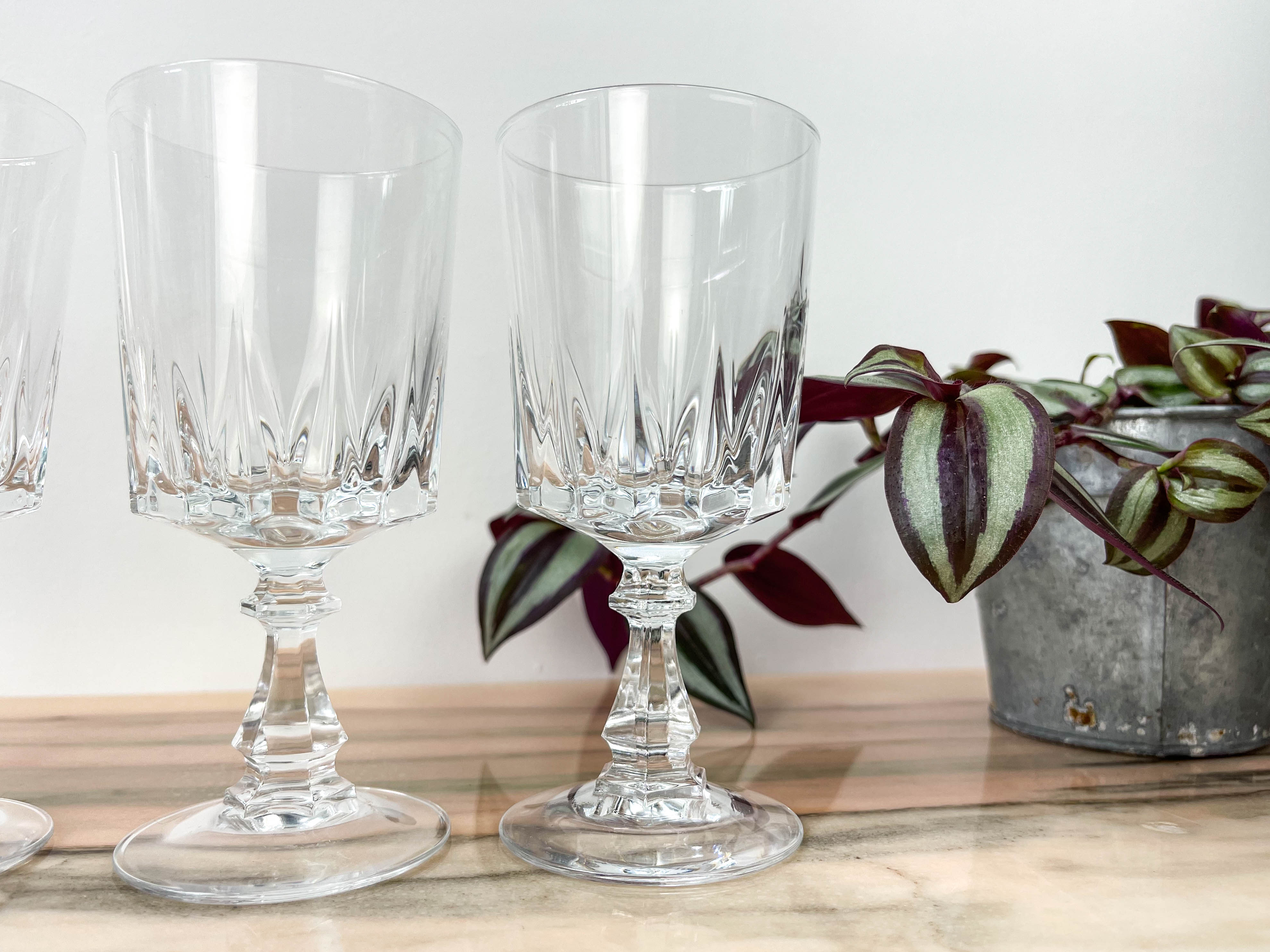 6 Arques crystal water glasses, Louvre model