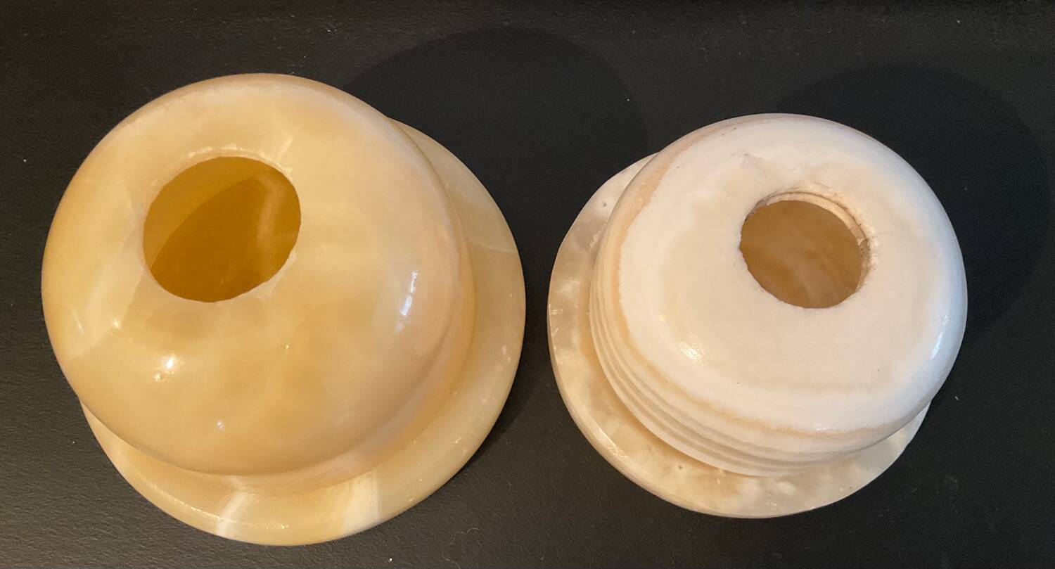 Duo de bougeoirs vintage en Albâtre années 70