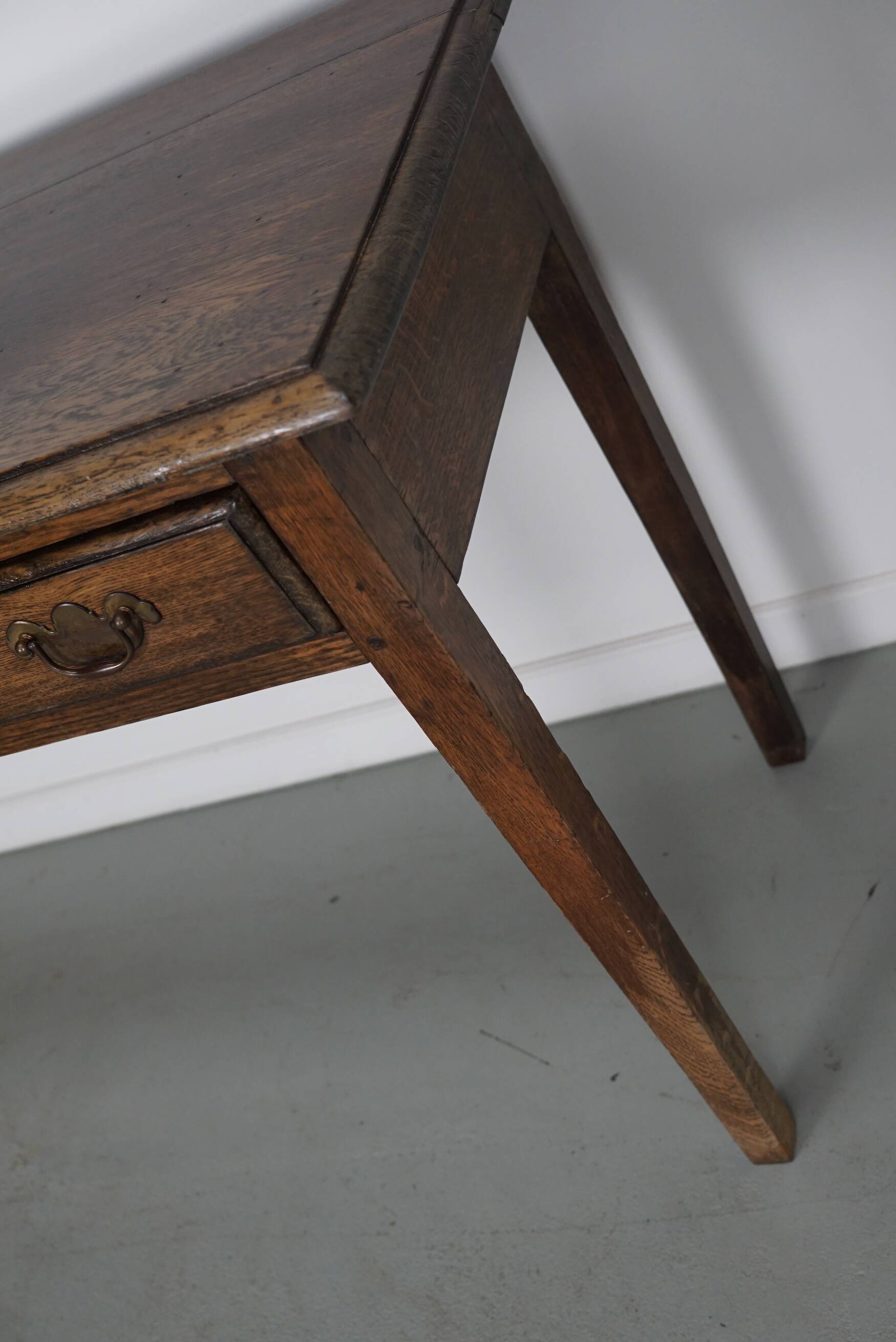 Vintage English Rustic Farmhouse Oak Side Table, 1950s