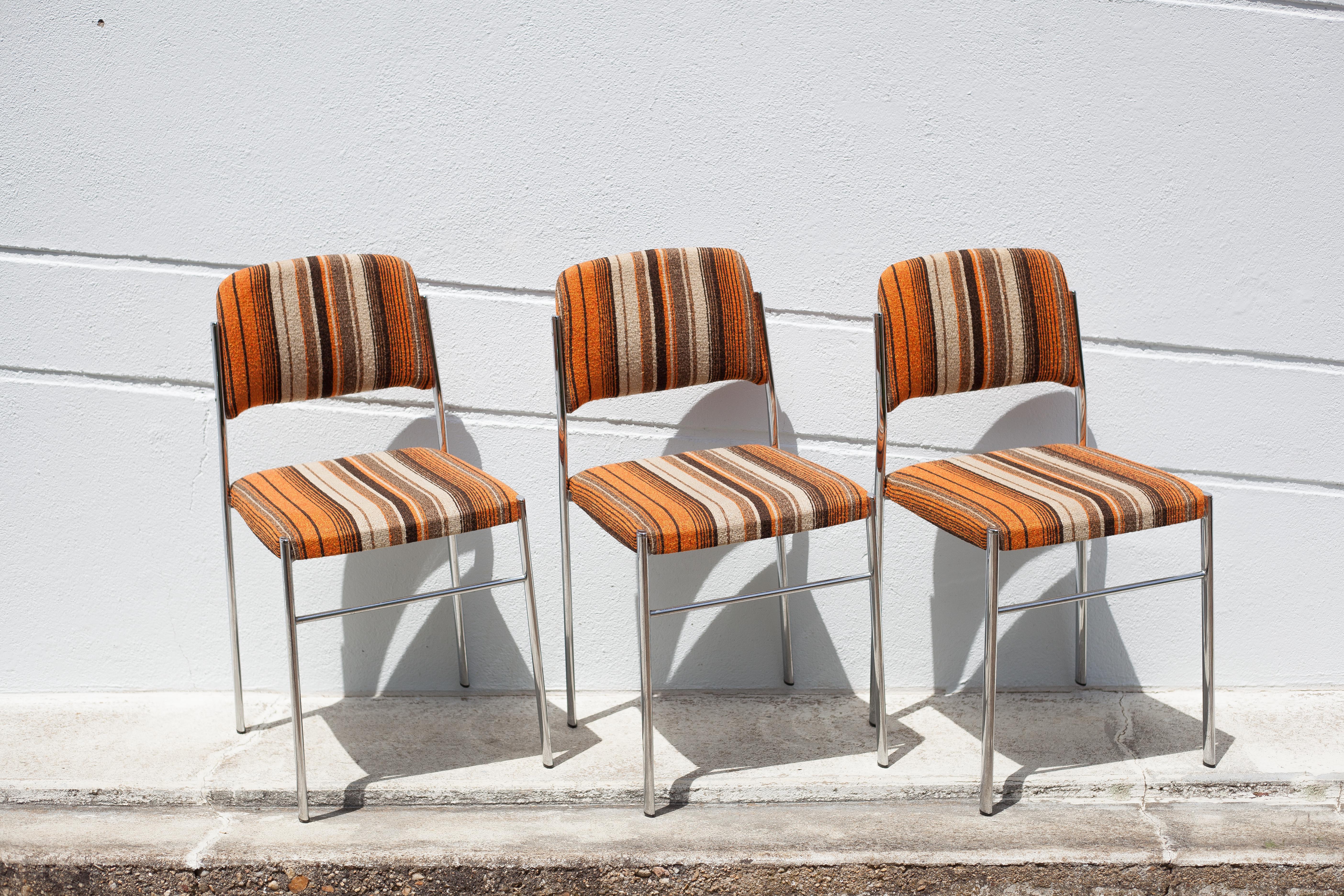 Lot 3 chairs vintage fabric, chrome metal chair, orange/brown/beige wool fabric, retro