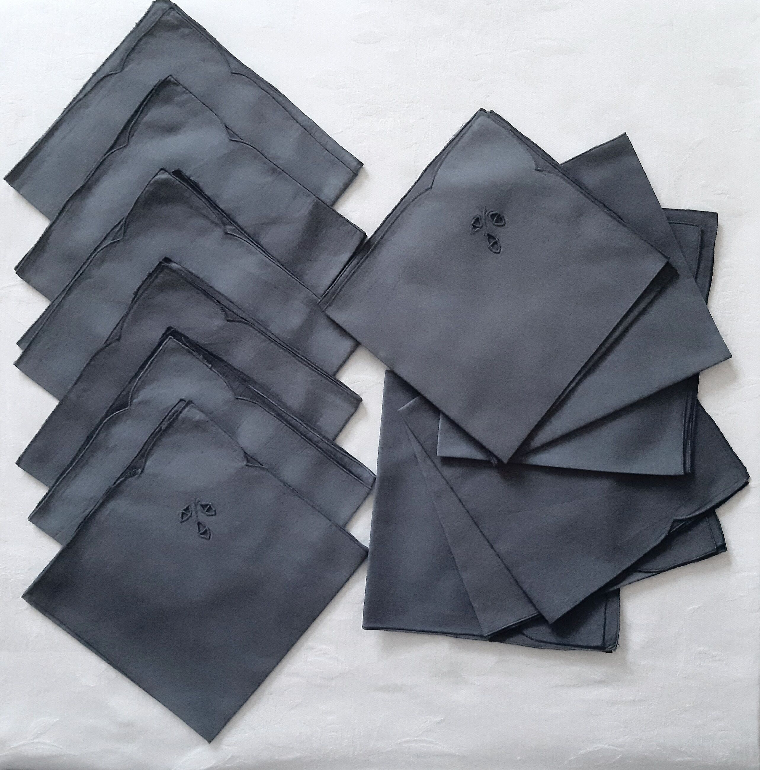 12 serviettes