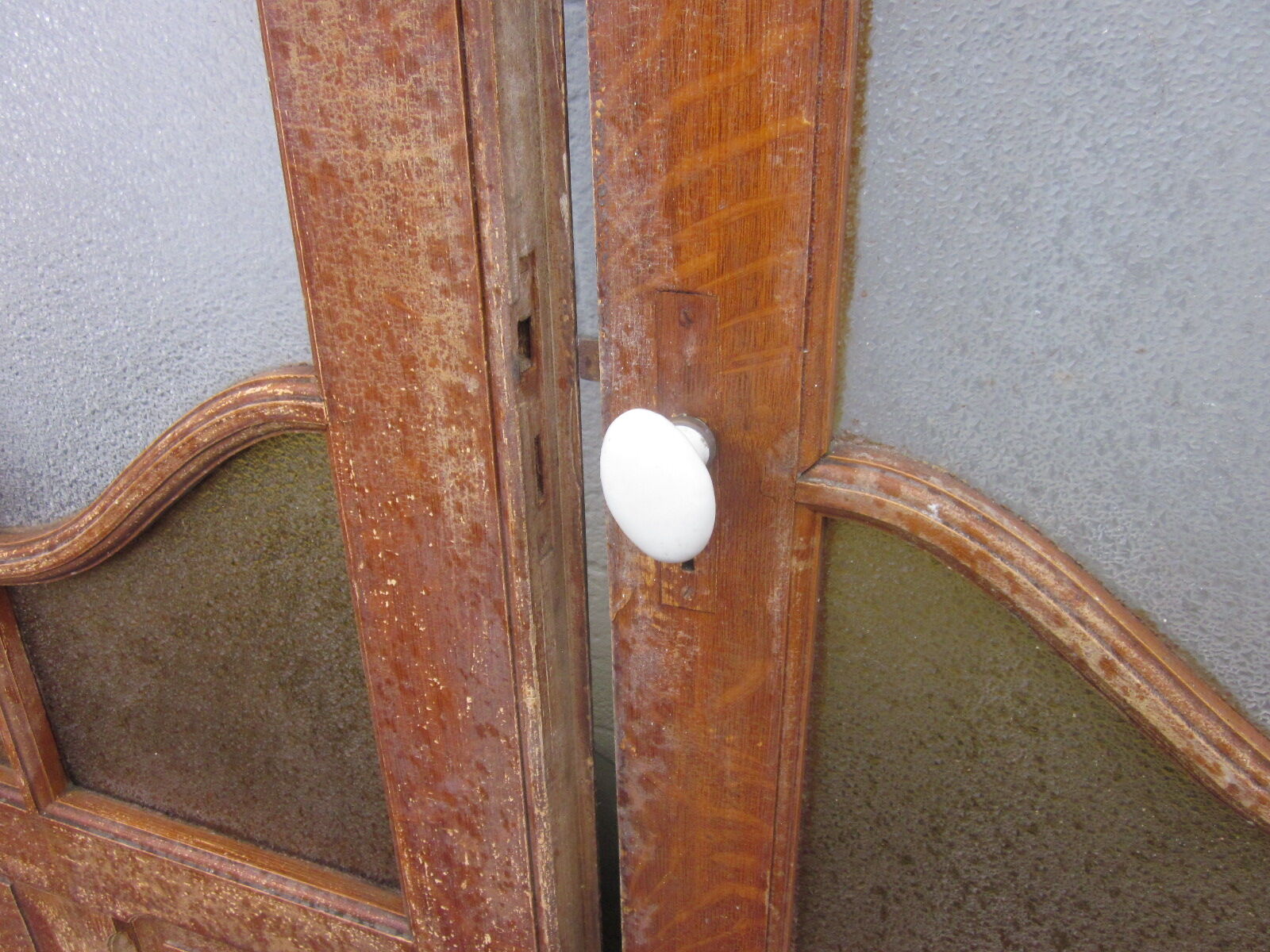 separation of 3 gates of 20 years