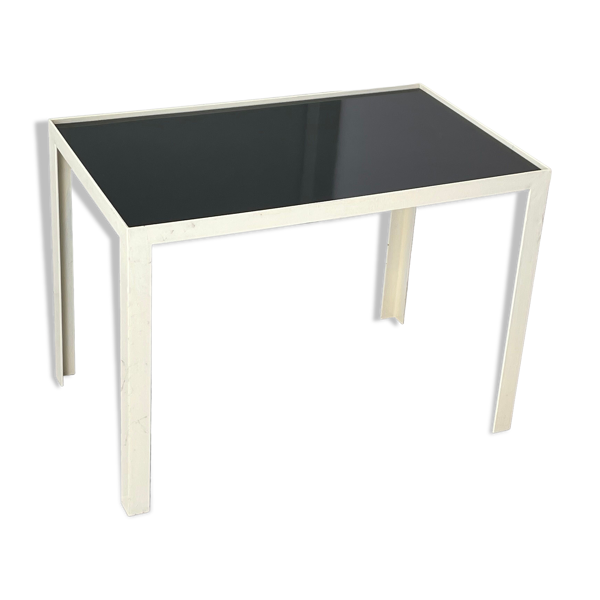 Table basse design, laquée, bout de canapé