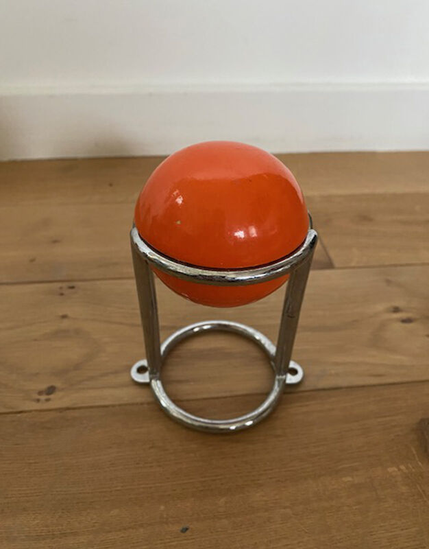 Ball hook