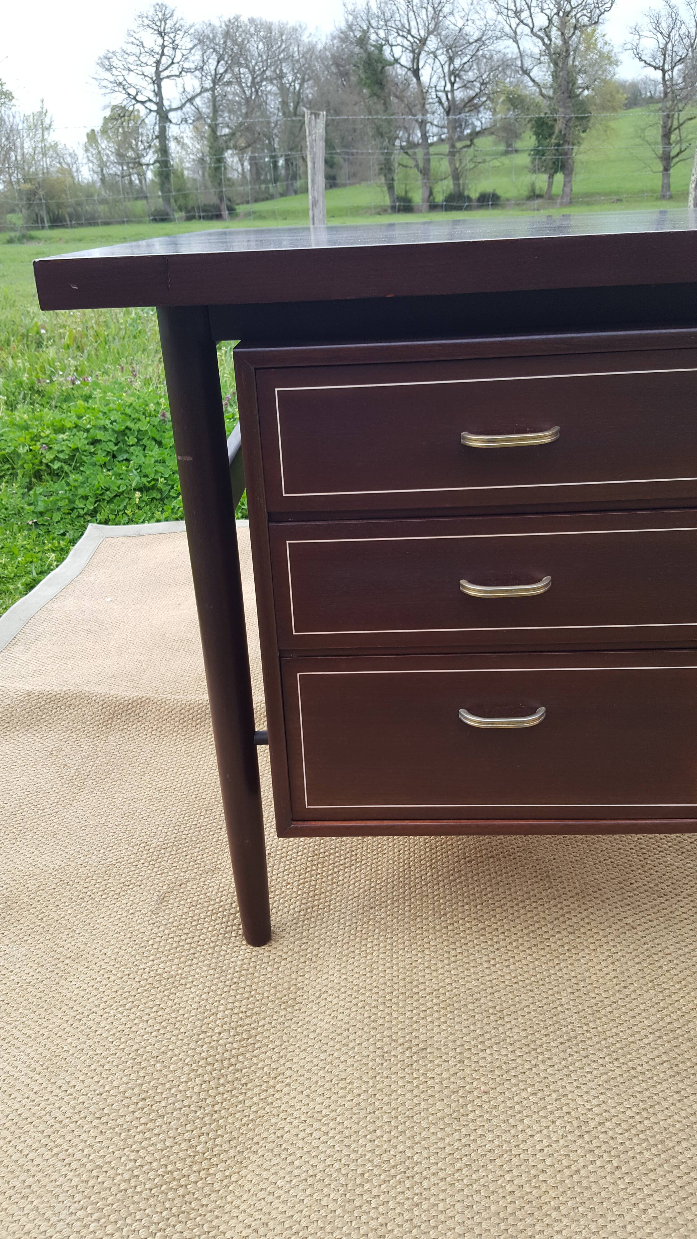 Bureau hollandais en acajou vintage