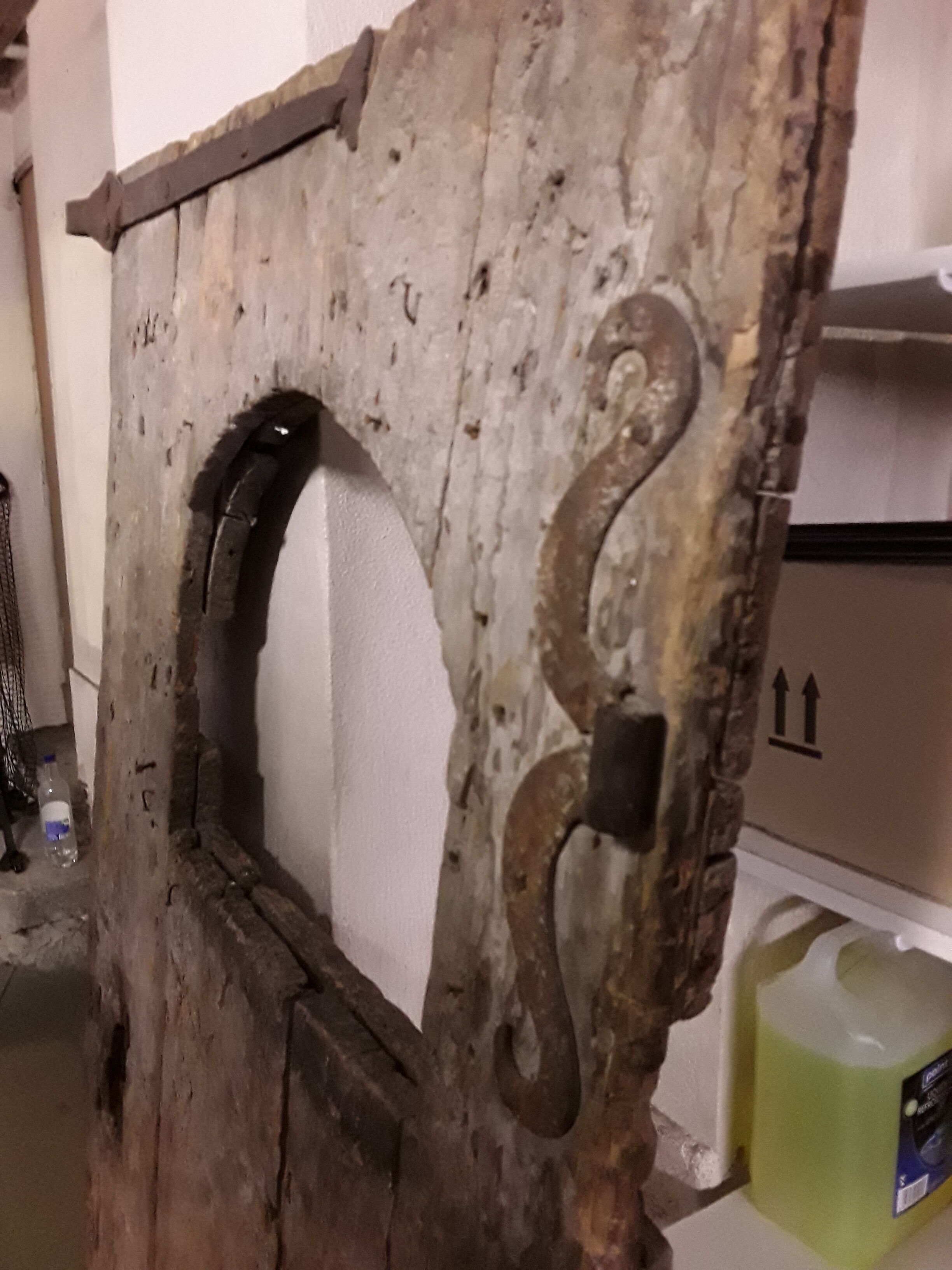 Porte en bois ancienne, 17e siècle