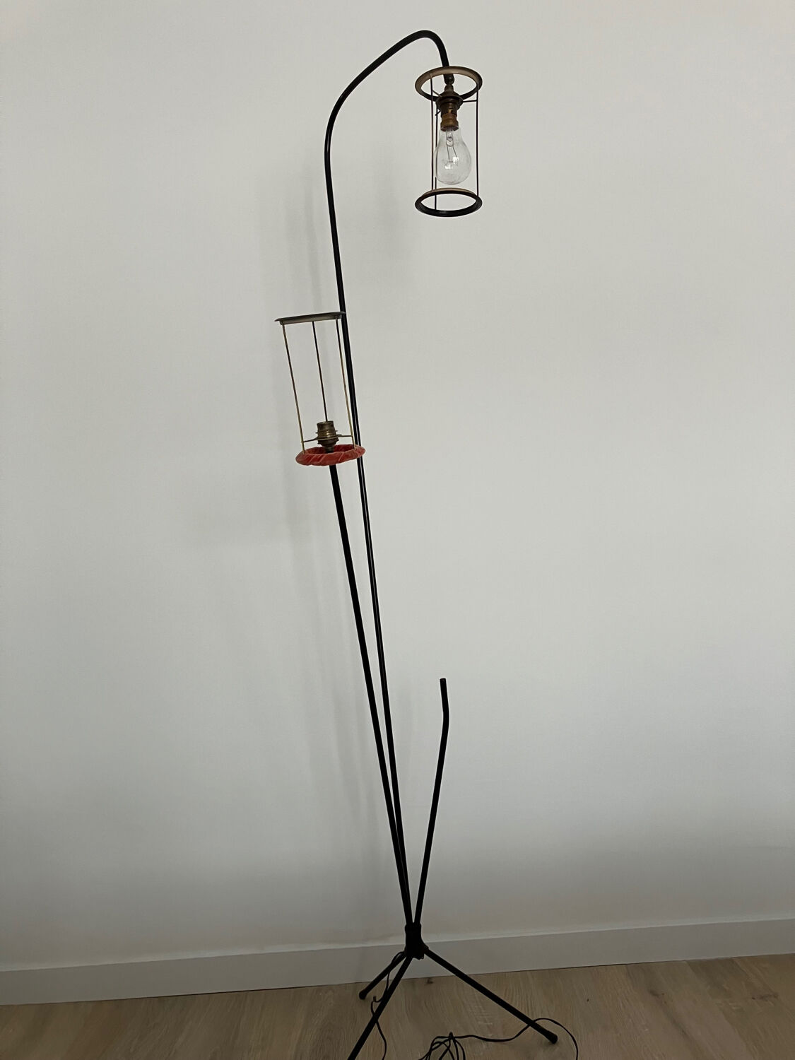 Tripod luminaire