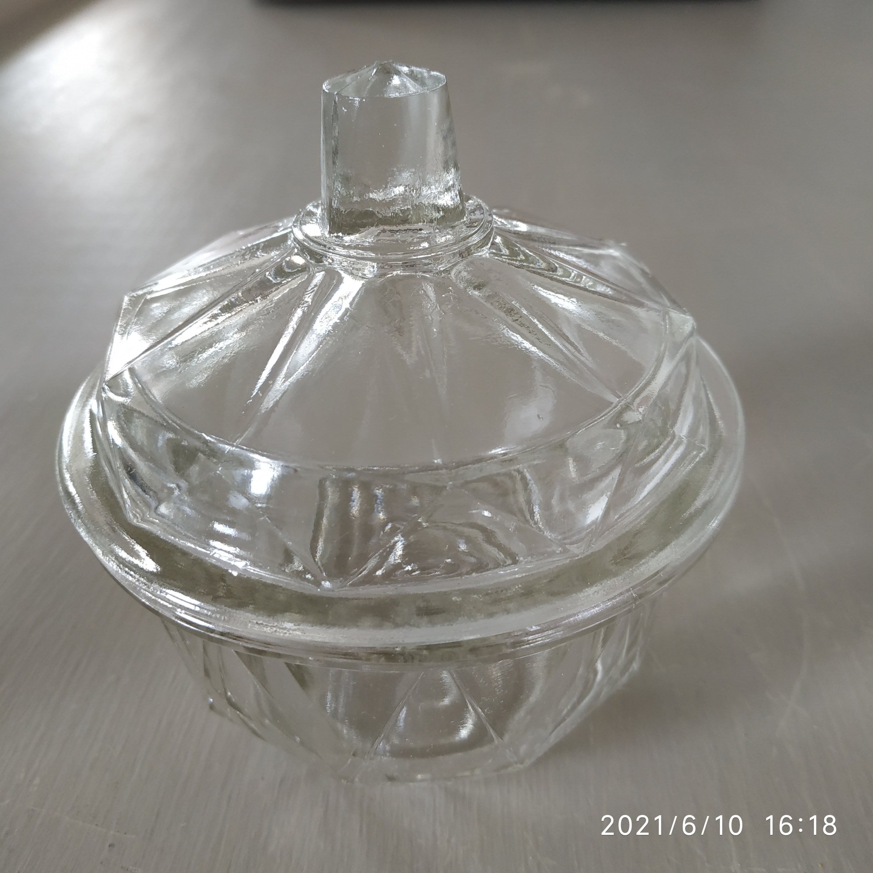 Duo de bonbonnières