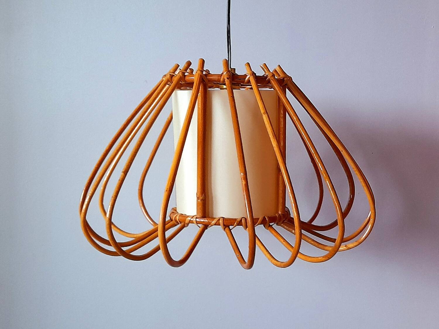 Rattan suspension, Louis Sognot 60s.