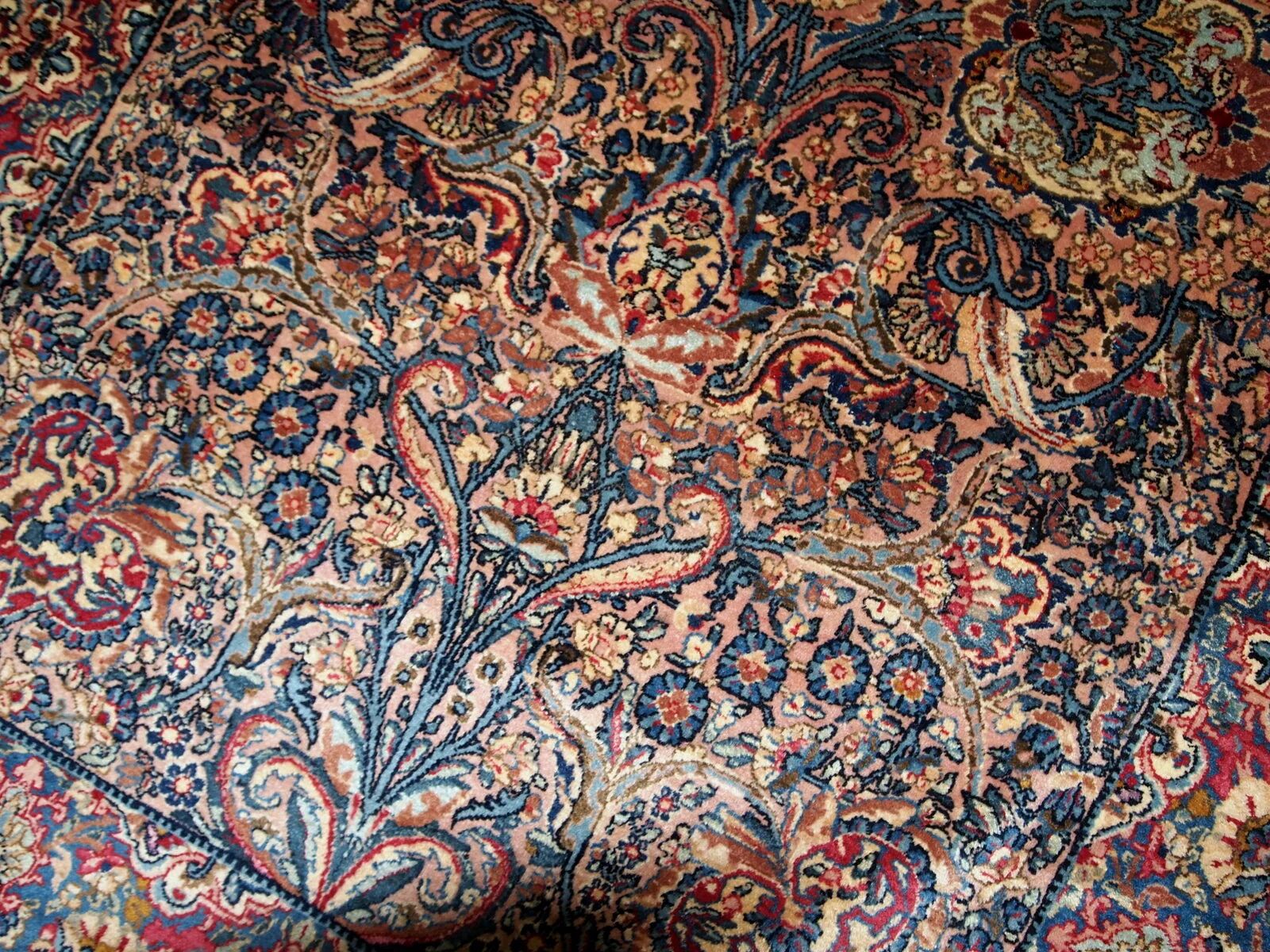 Handmade antique Persian Kerman rug 4.2' x 6.10' (128cm x 211cm) 1920s - 1B778