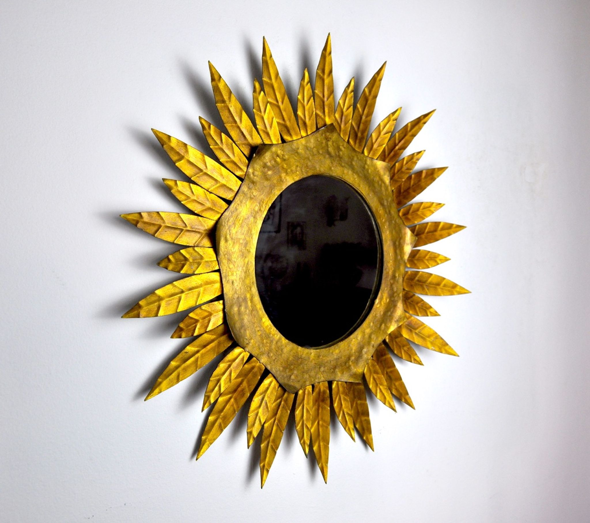 Miroir soleil, gilded metal with gold leaf, Italy, 1960