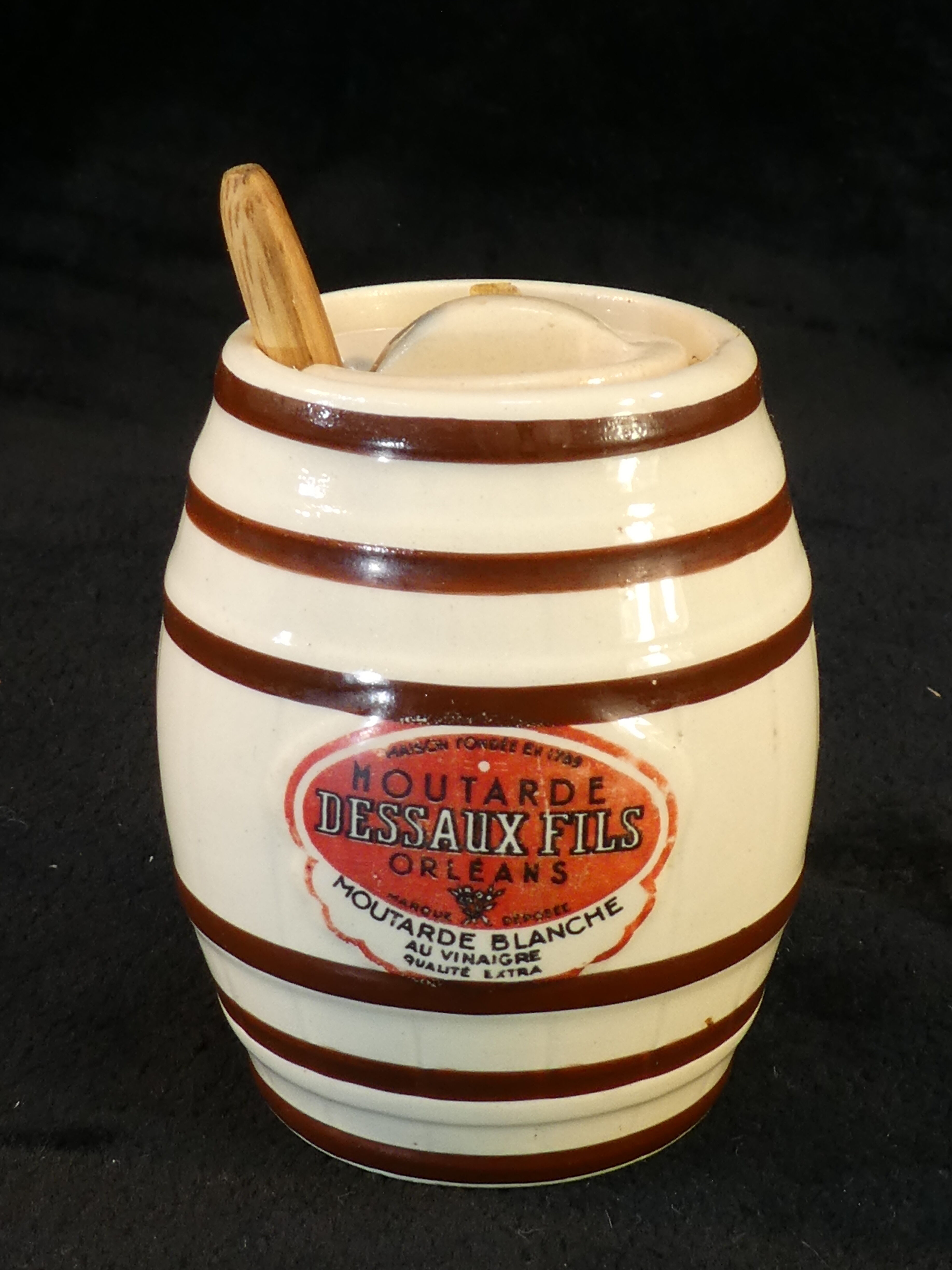 Advertising mustard maker dessaux fil in digoin sarreguemines faiences