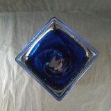 Glass vase