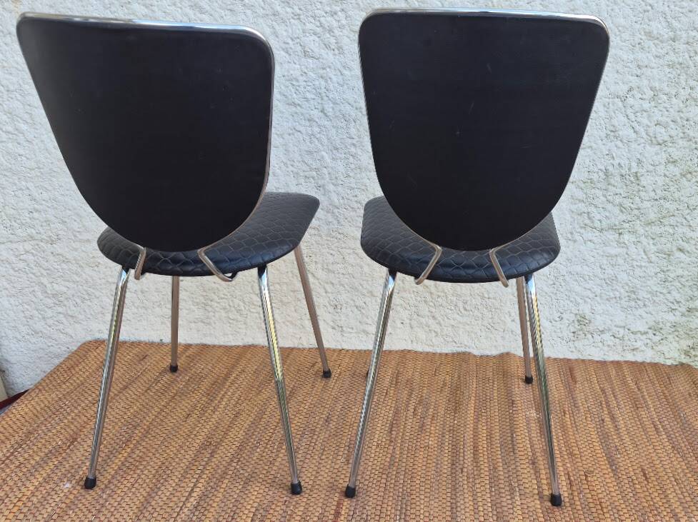 Chaises skaï noir