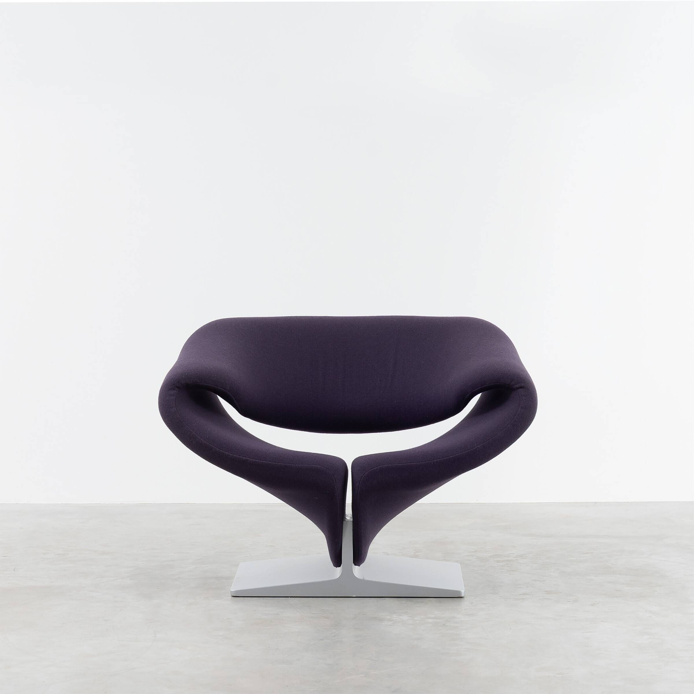 Pierre Paulin Ribbon Lounge Chair and Ottoman in Purple fabric for Artifort