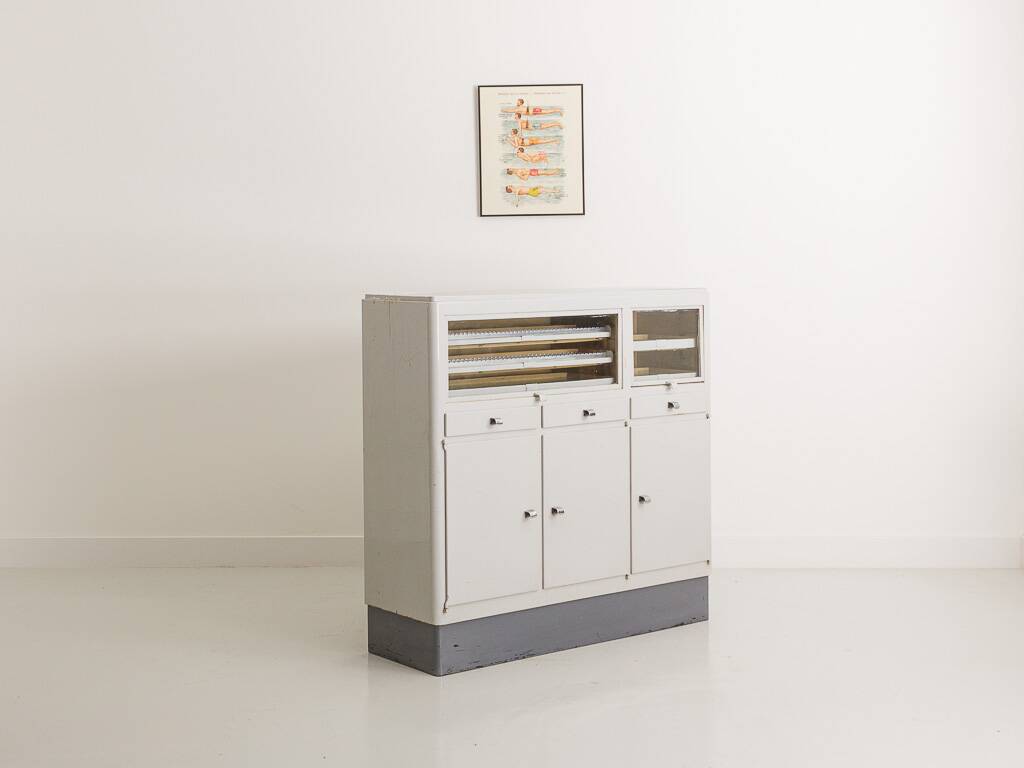 Industrial metal trade furniture equipped with display cases