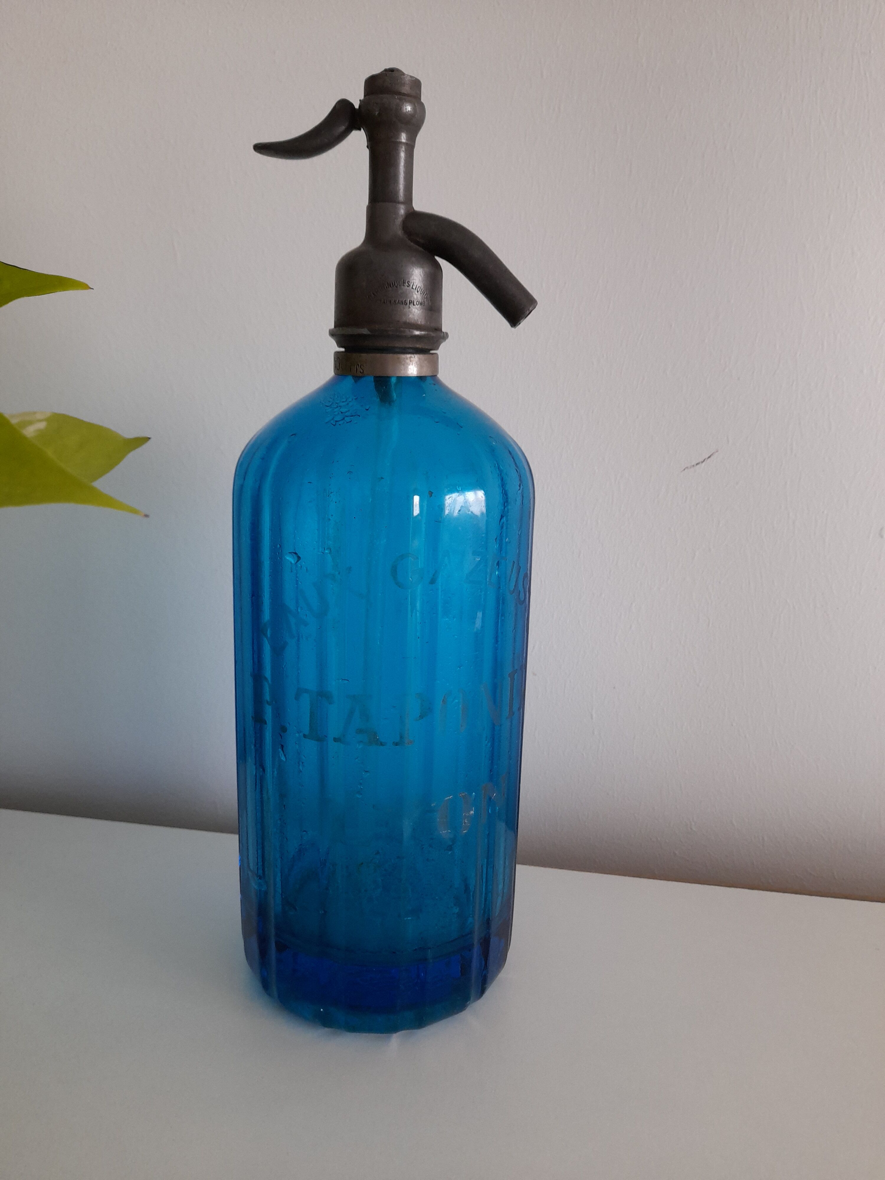 Seltz water siphon