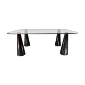 Table basse géométrique en marbre noir de forme organique par Casigliani, Italie années 1970