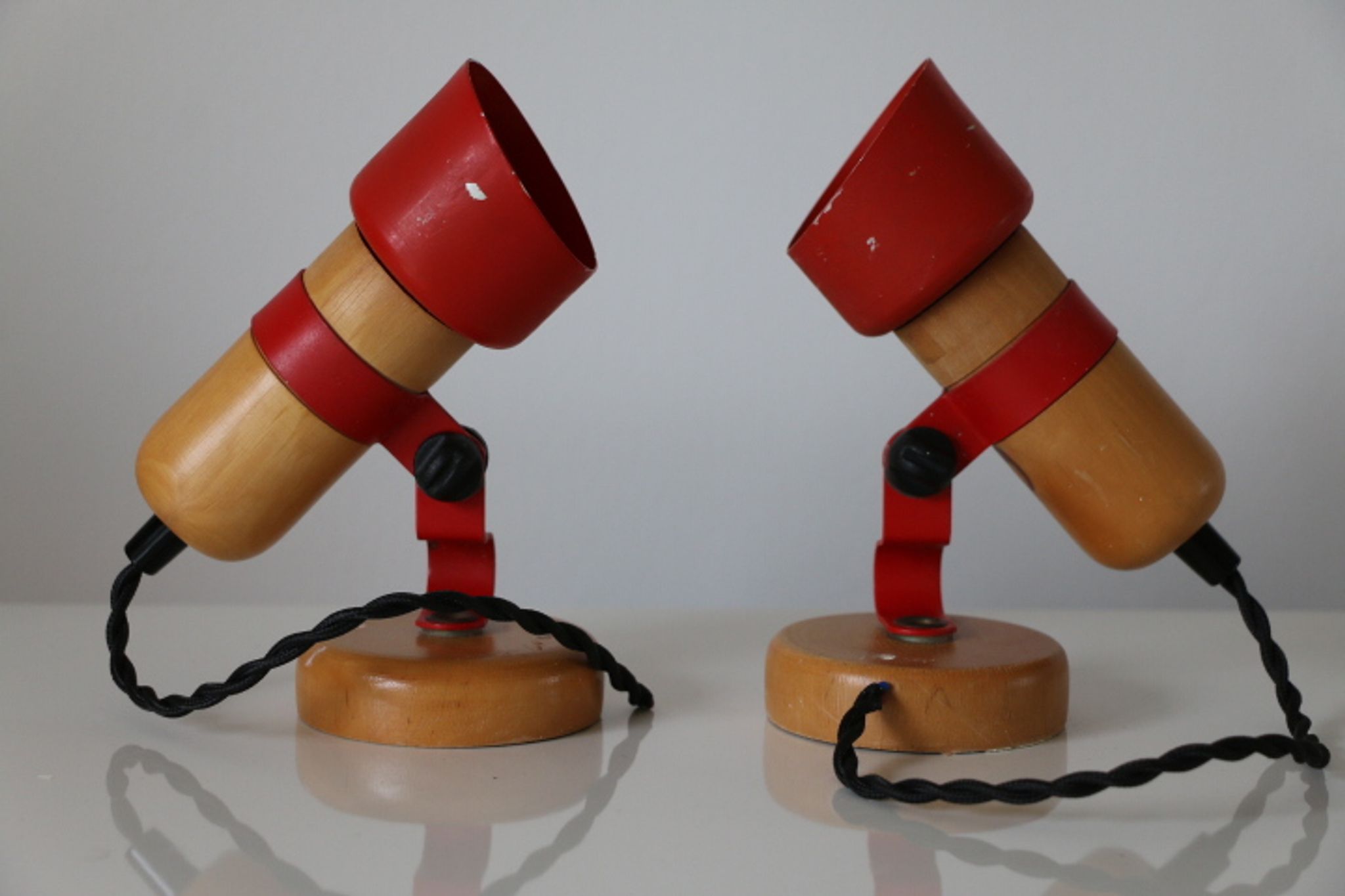 Pair of wall lamps wood and red metal