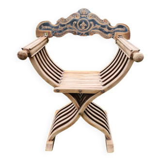 Folding armchair